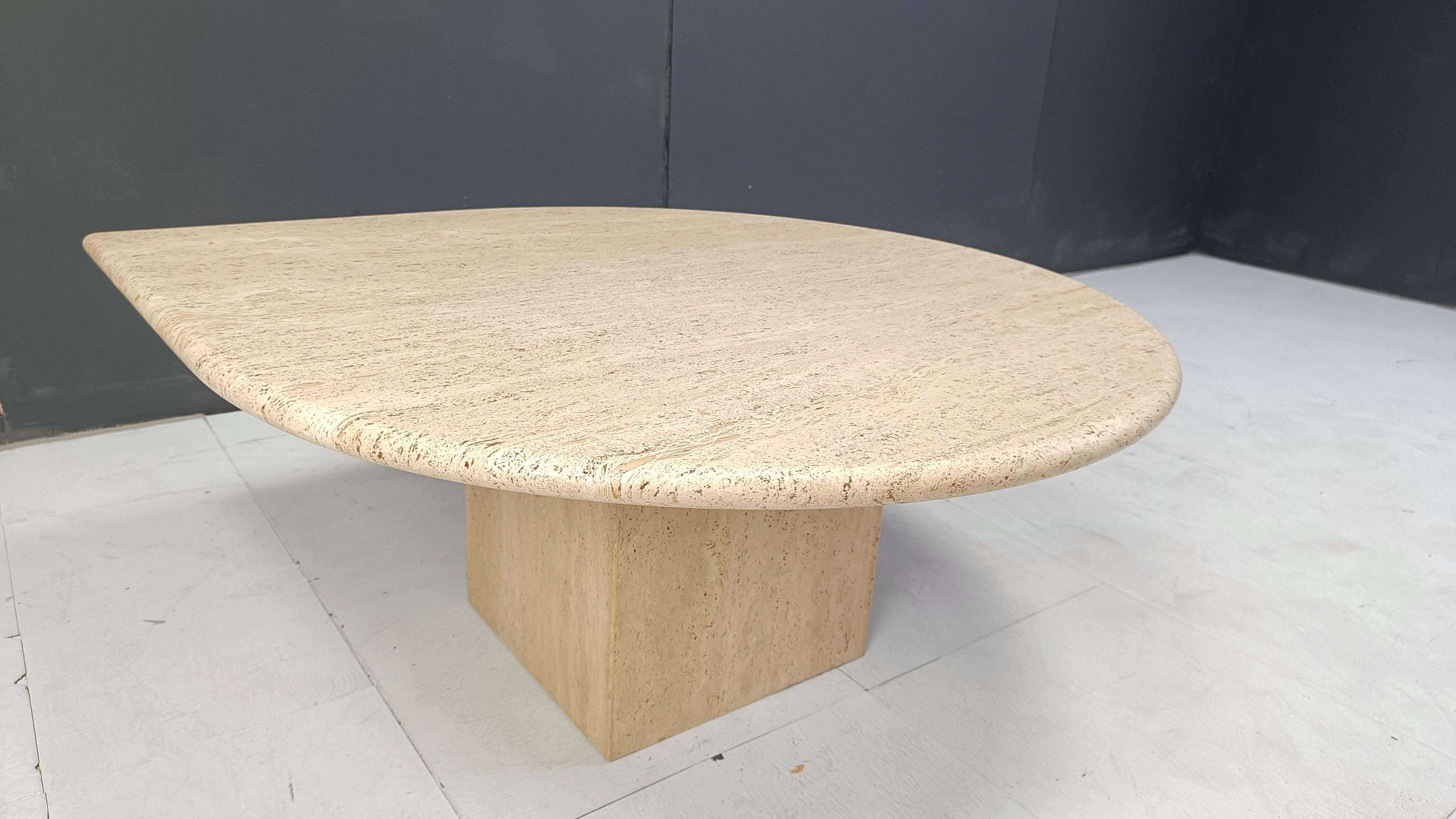 Table basse vintage en travertin, années 1970 2
