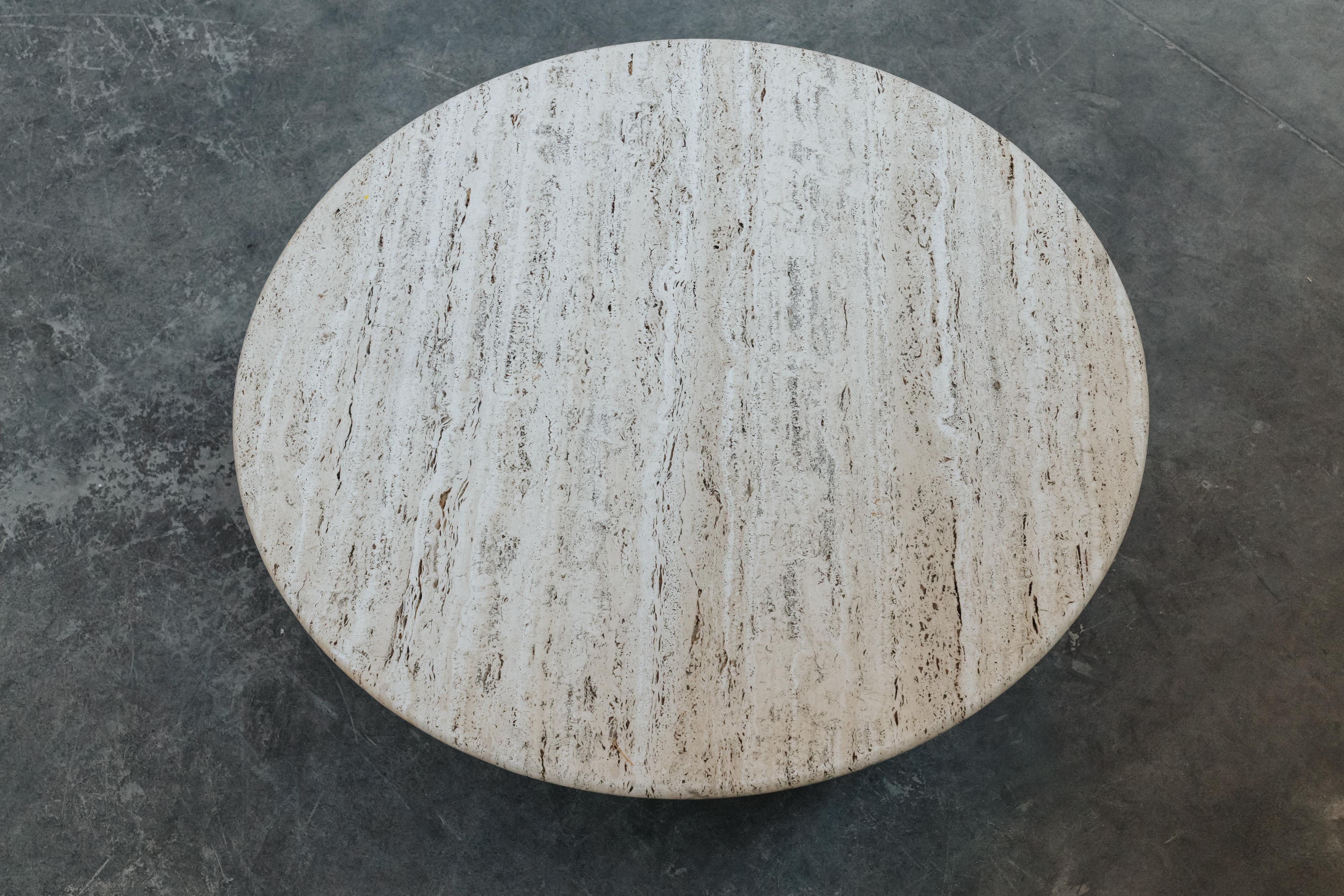 Fine XX secolo Vintage Travertine Coffee Table By Peter Draenert, Netherlands 1970s in vendita