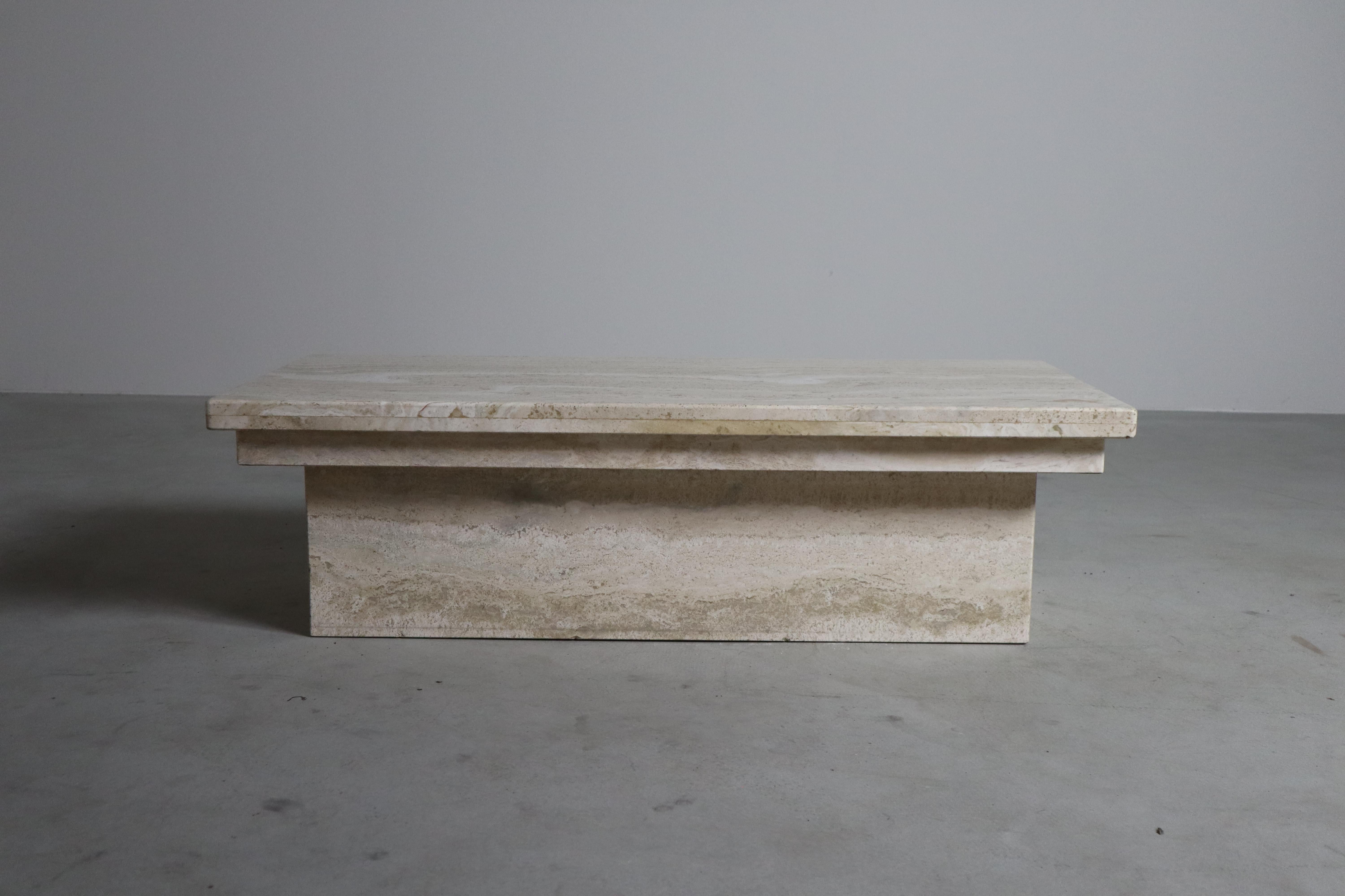 Vintage Travertine coffee table, Italy, 1970s In Good Condition For Sale In Langemark-Poelkapelle, BE