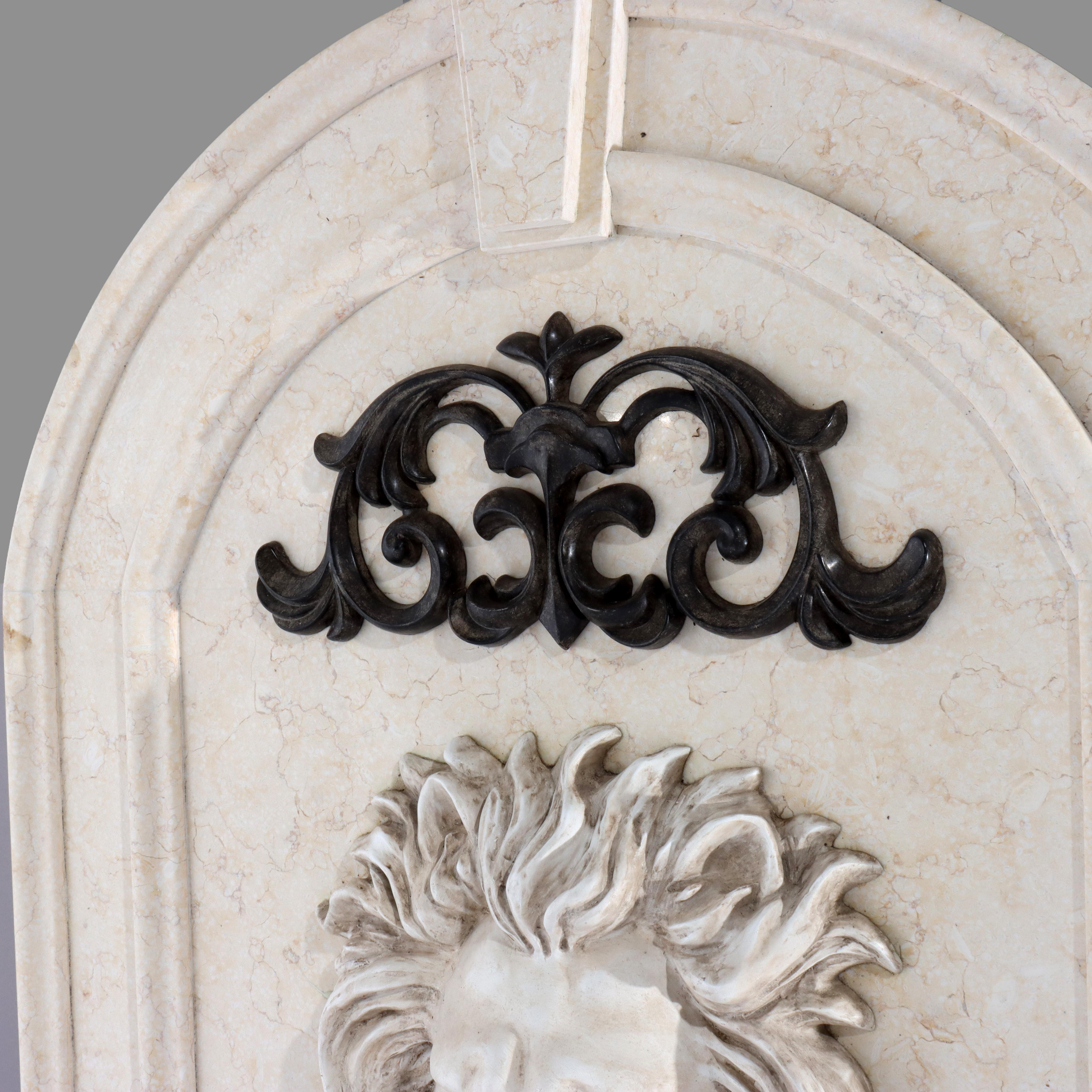 Vintage Travertine Composite Classical Figural Lion Wall Fountain 20thC For Sale 2