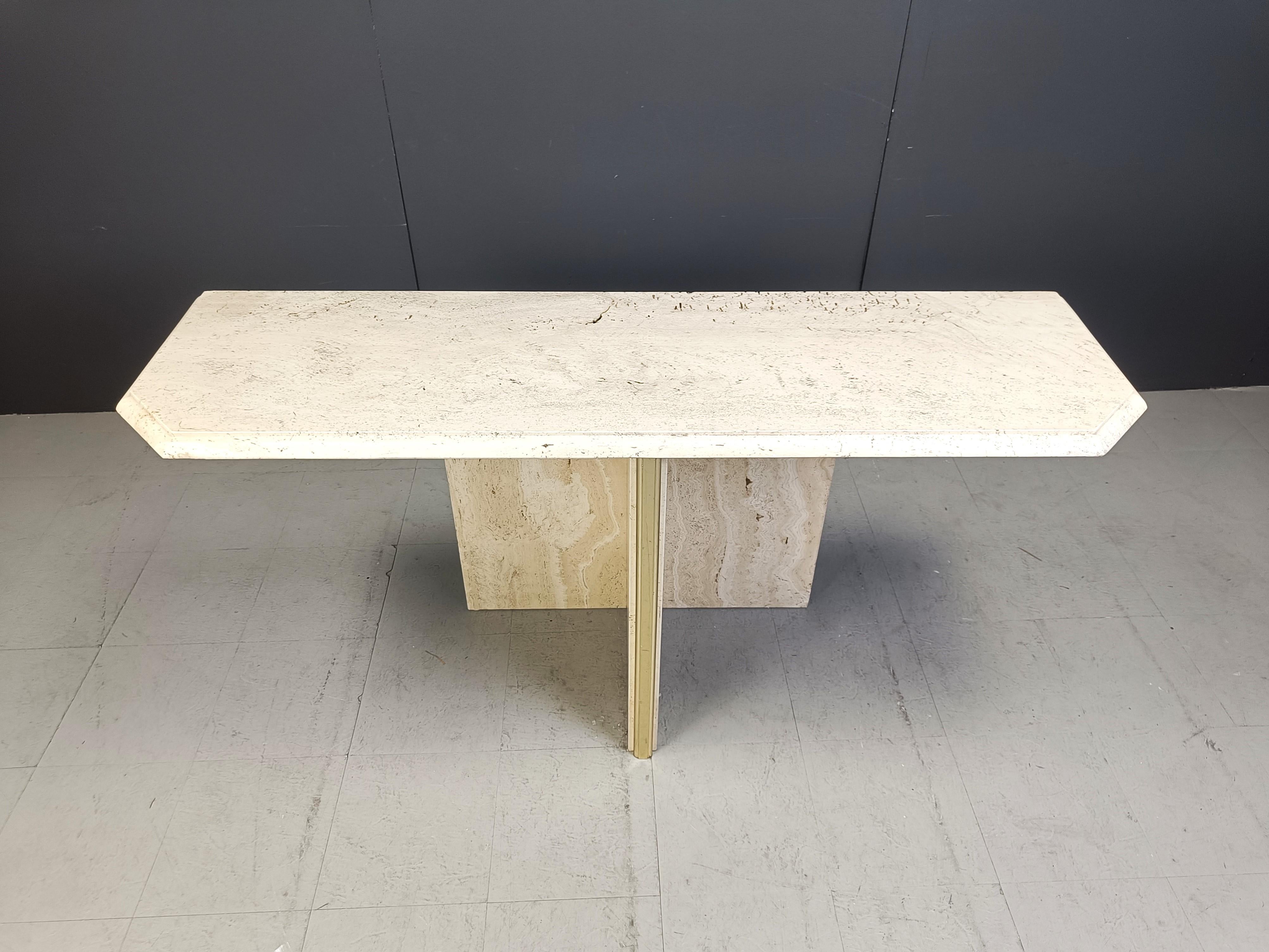 Elegant vintage travertine and brass console table .

Beautiful timeless look.

Good condition.

1970s- Italy

Dimensions:
Height: 85cm
Width: 155cm
Depth: 45cm

Ref.: 24103003