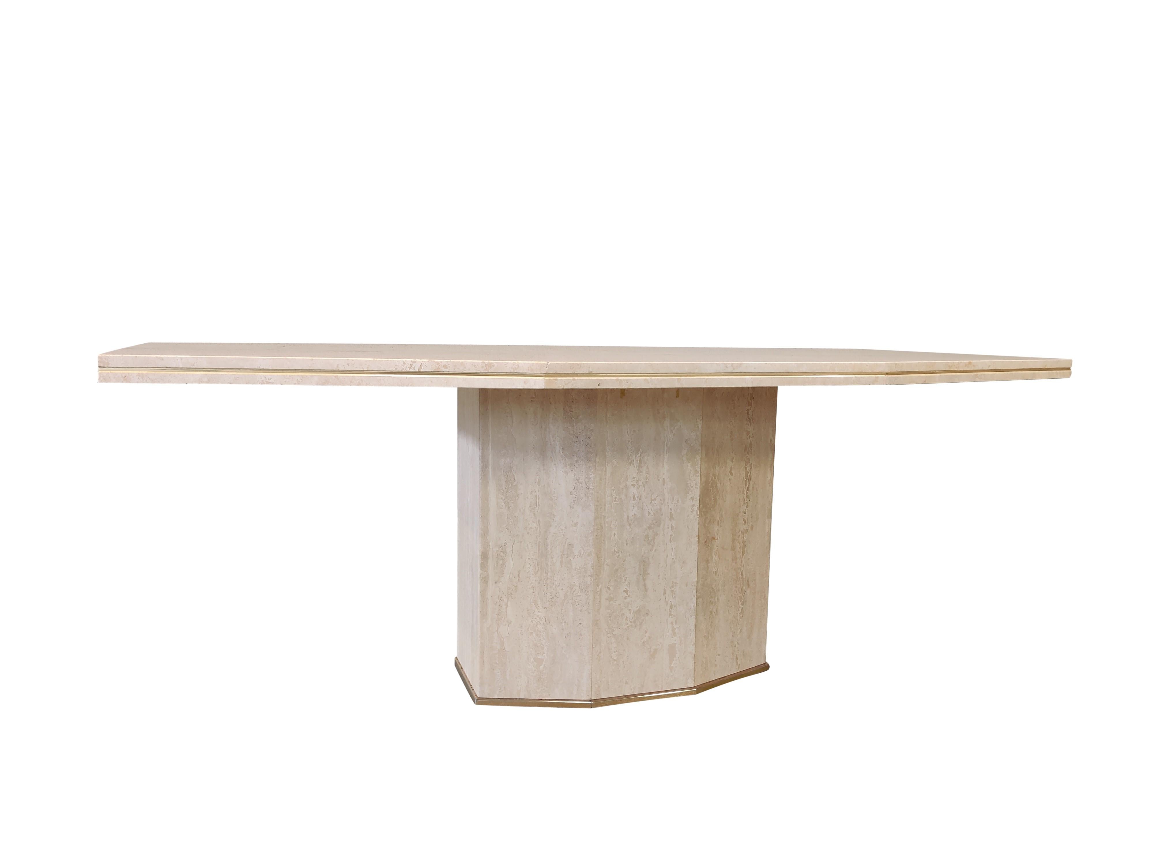 Vintage Travertine Dining Table, 1970s  In Good Condition In HEVERLEE, BE
