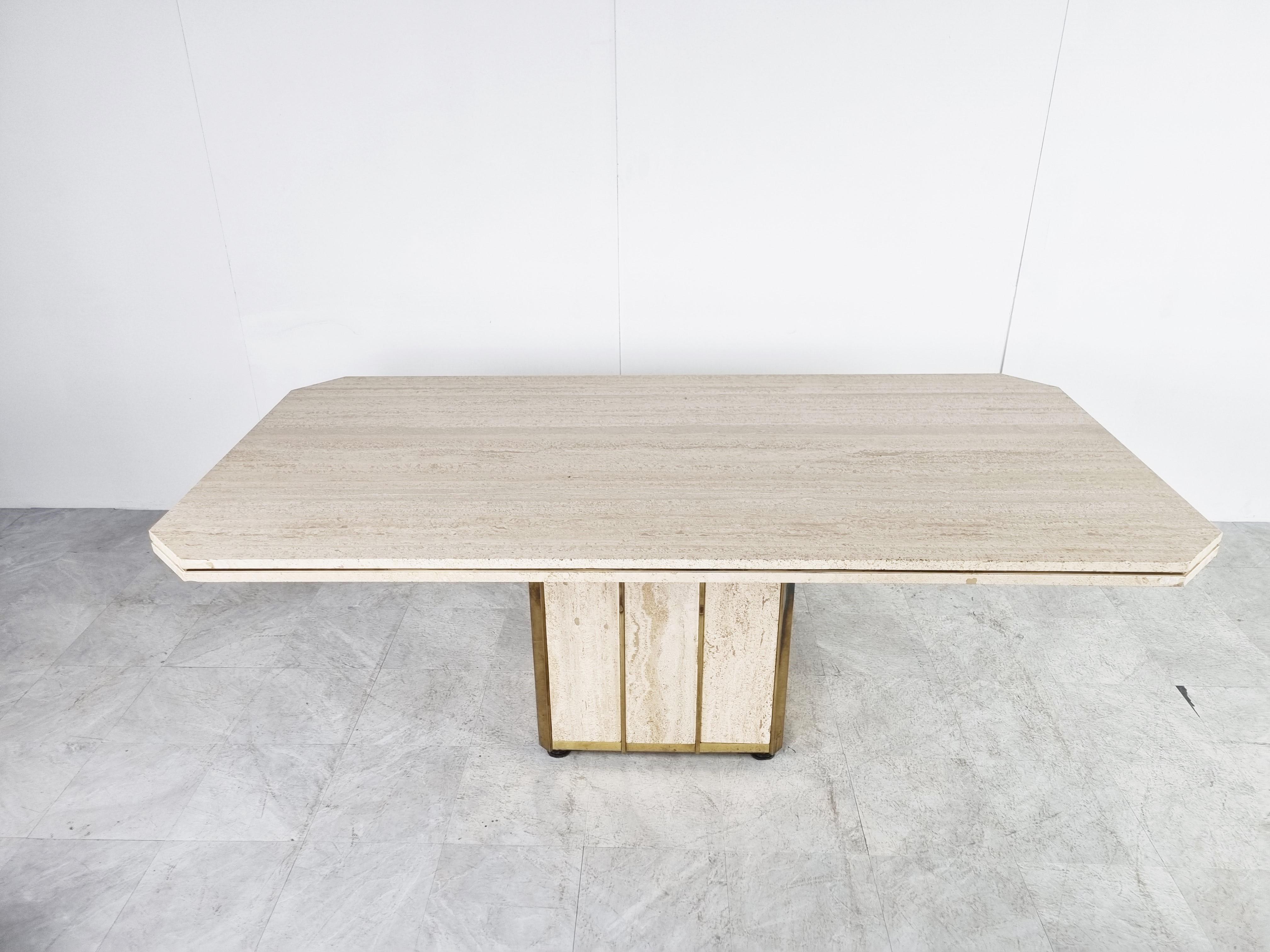 Vintage travertine dining table, 1970s  In Good Condition In HEVERLEE, BE