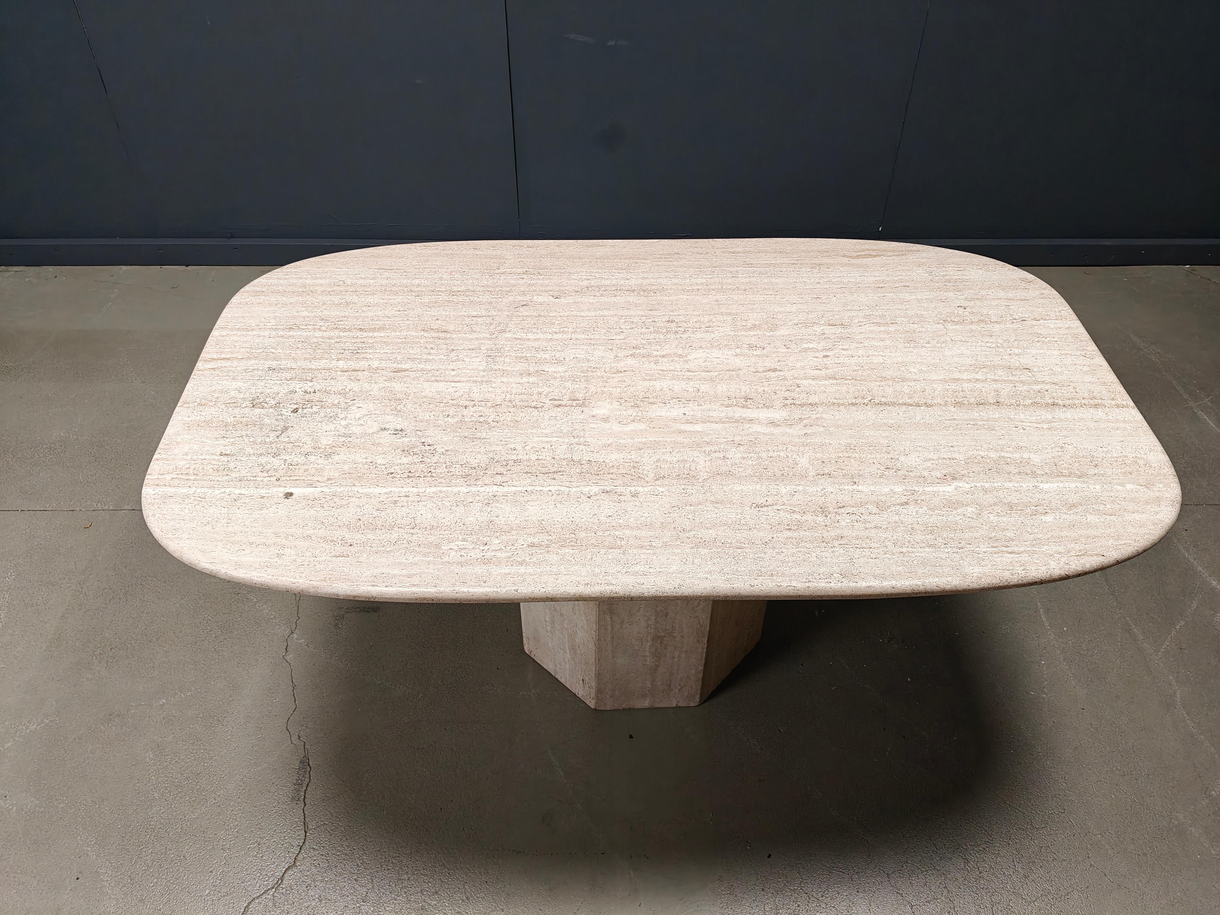 Fin du 20e siècle Table de salle à manger vintage en travertin, années 1970 en vente