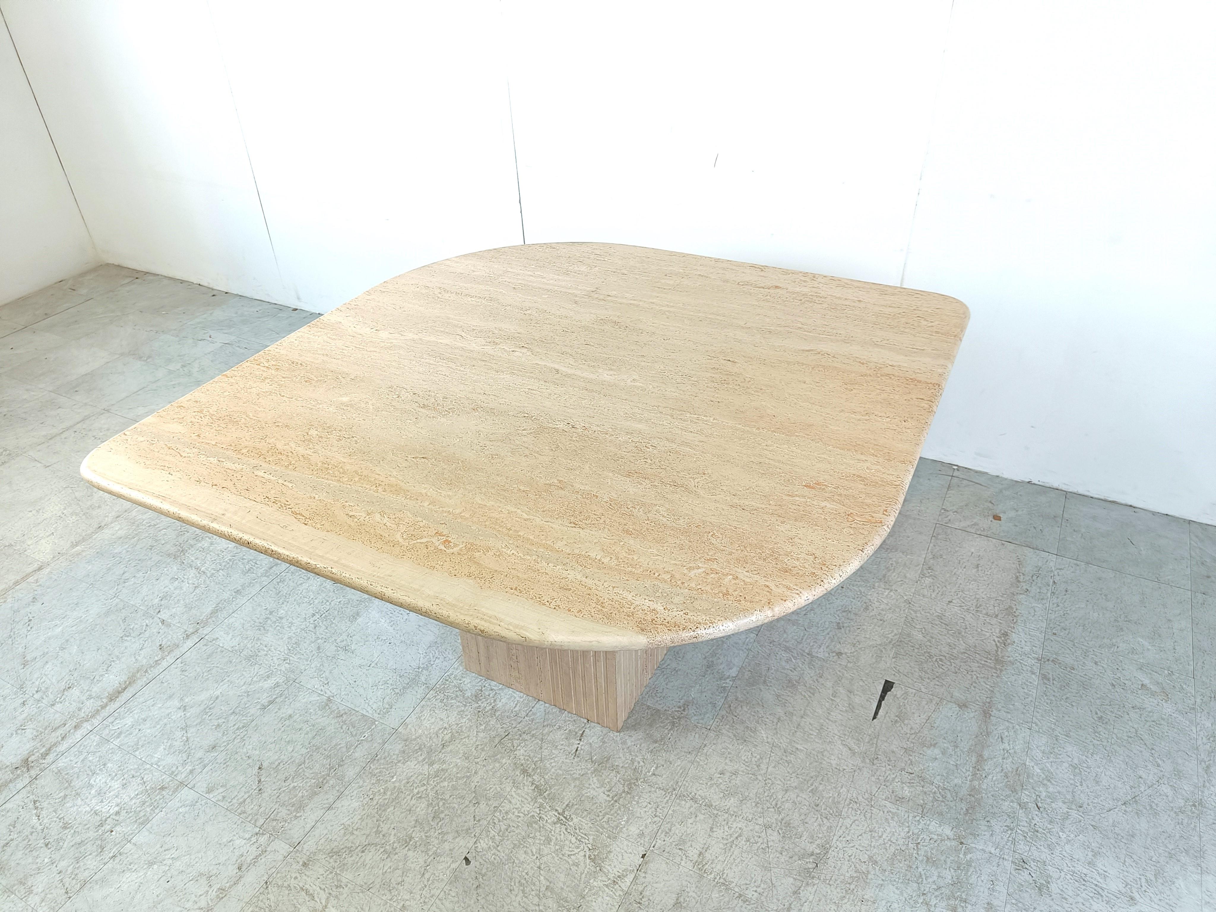 Vintage travertine dining table, 1970s  For Sale 2
