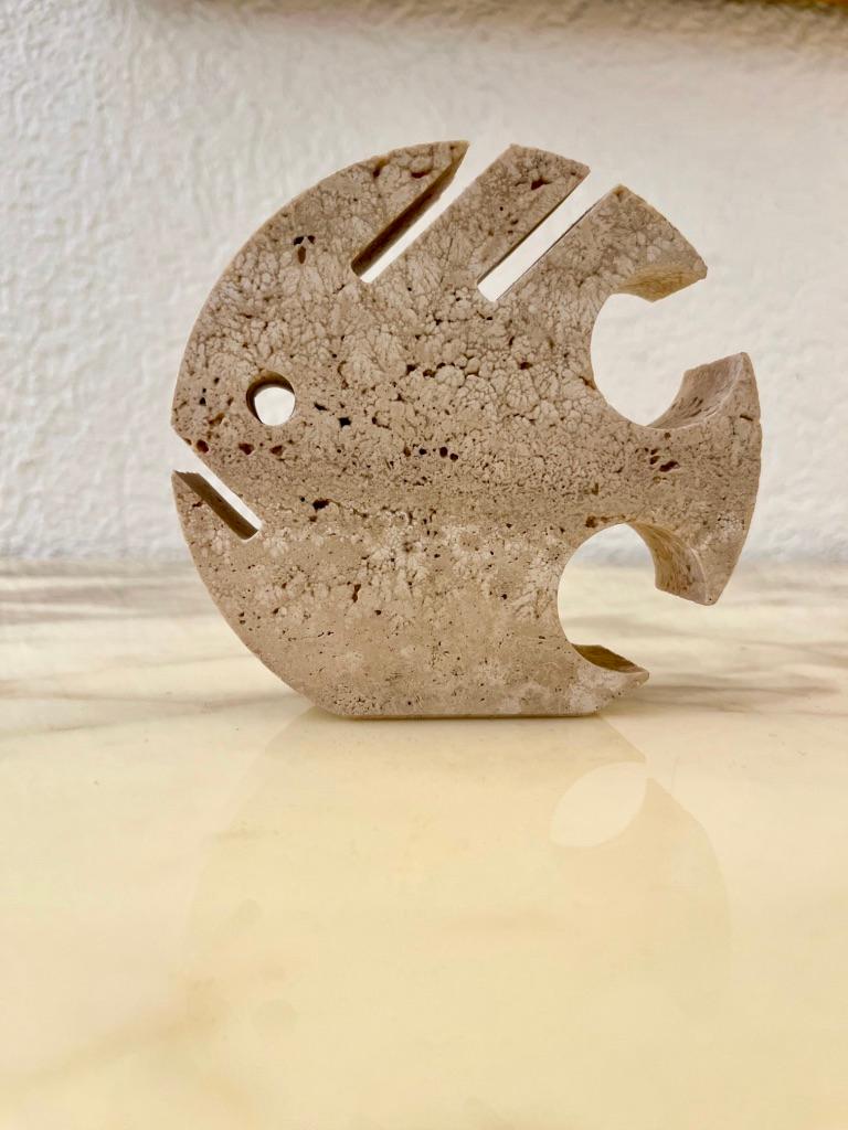 Vintage small travertine fish designed by Enzo Mari for Fratelli Manelli, Italy ca. 1970s
Very good condition.
11 x 11 x 3 cm