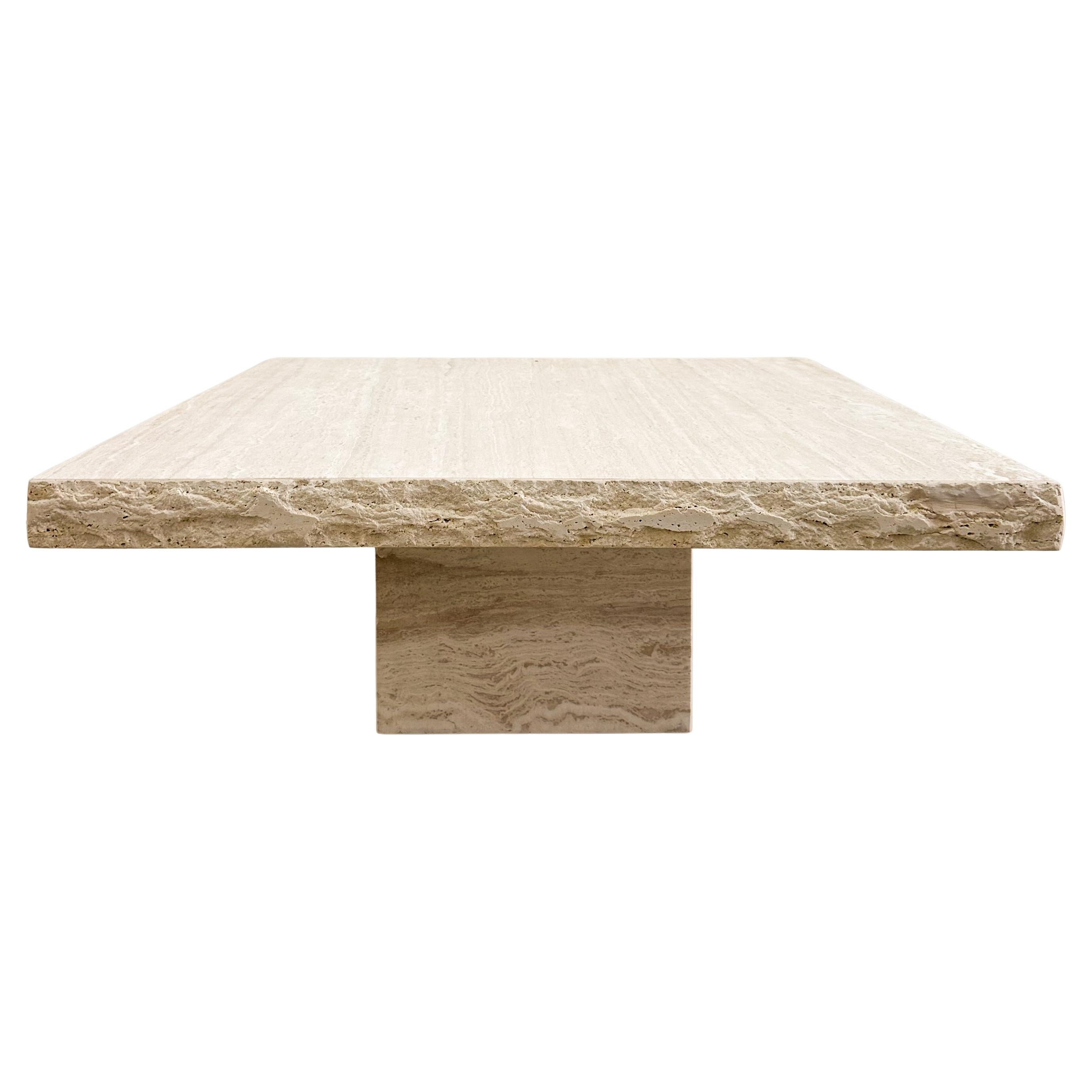 Table basse vintage en travertin à bords bruts 70s, 80s, MCM Postmodern en vente