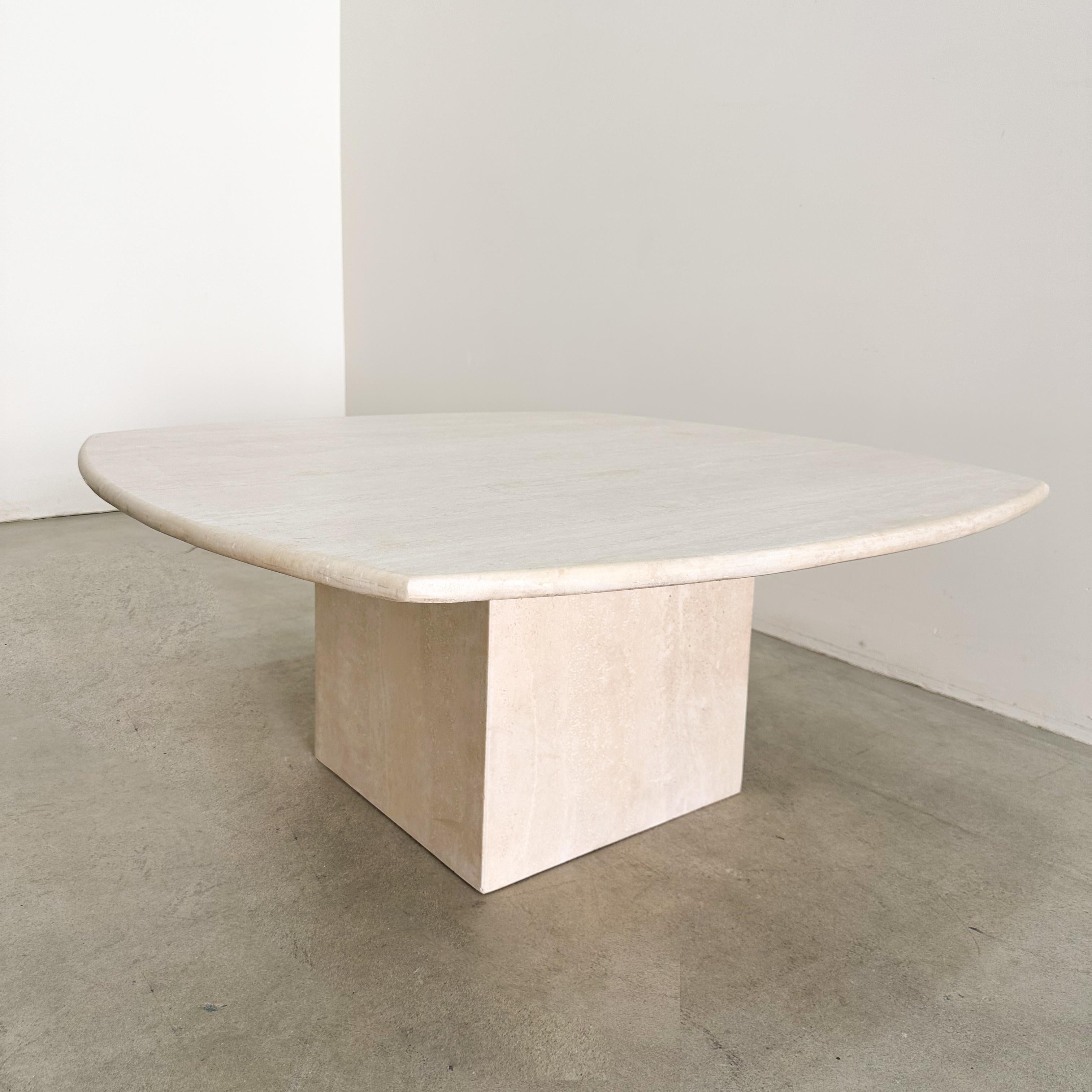 Vintage 1980s Travertine Square Coffee Table with Rounded Edge For Sale 3