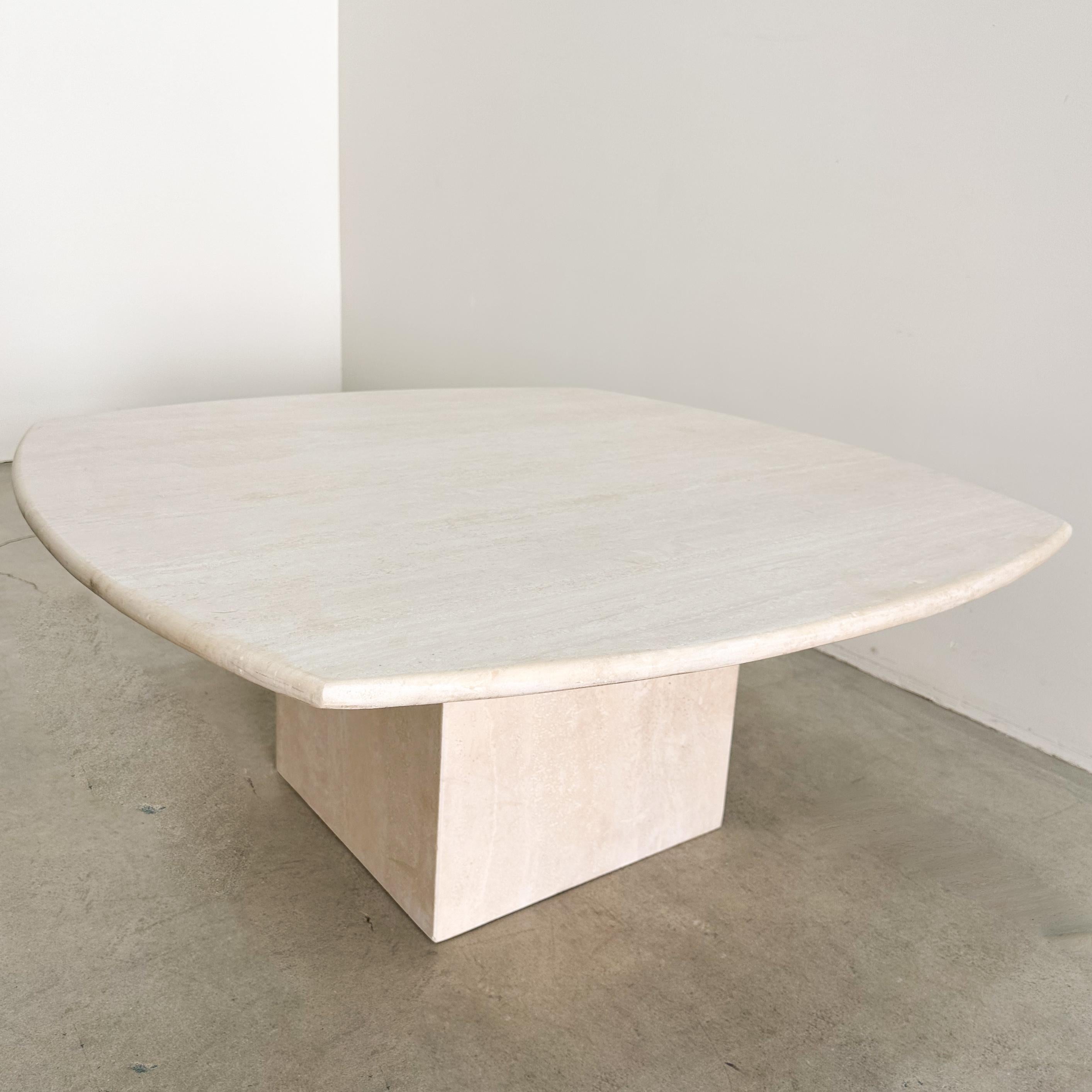 Vintage 1980s Travertine Square Coffee Table with Rounded Edge For Sale 4