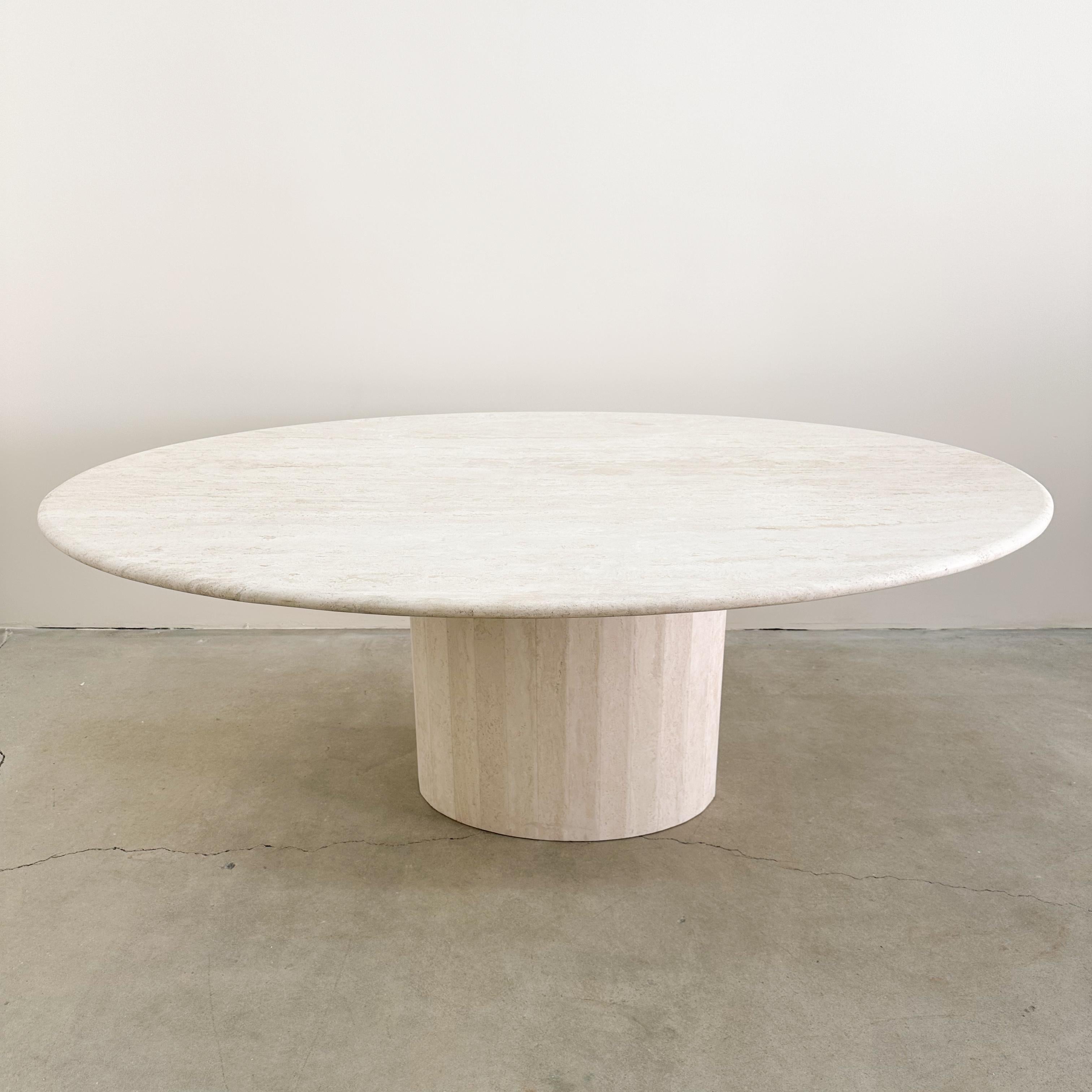 Vintage Travertine Stone Oval Dining Table  In Good Condition For Sale In Palm Desert, CA