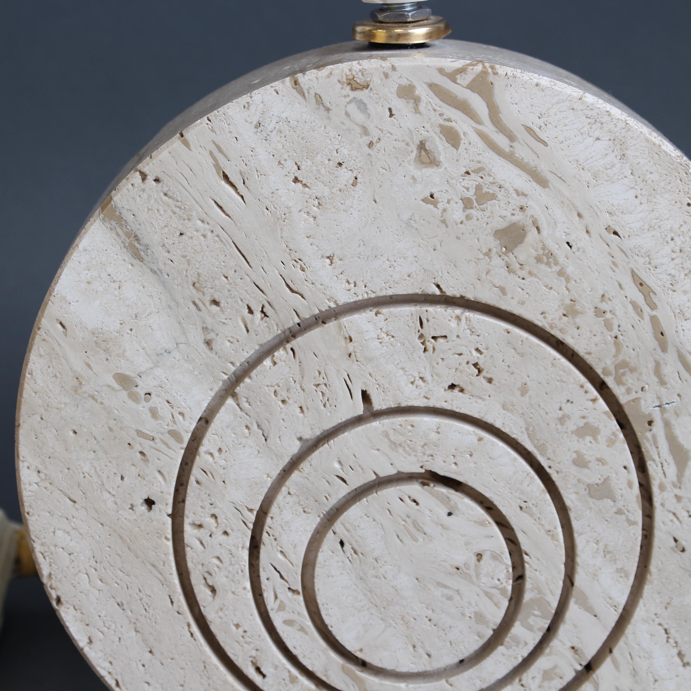 Lampe de table vintage en travertin (circa 1980) en vente 6