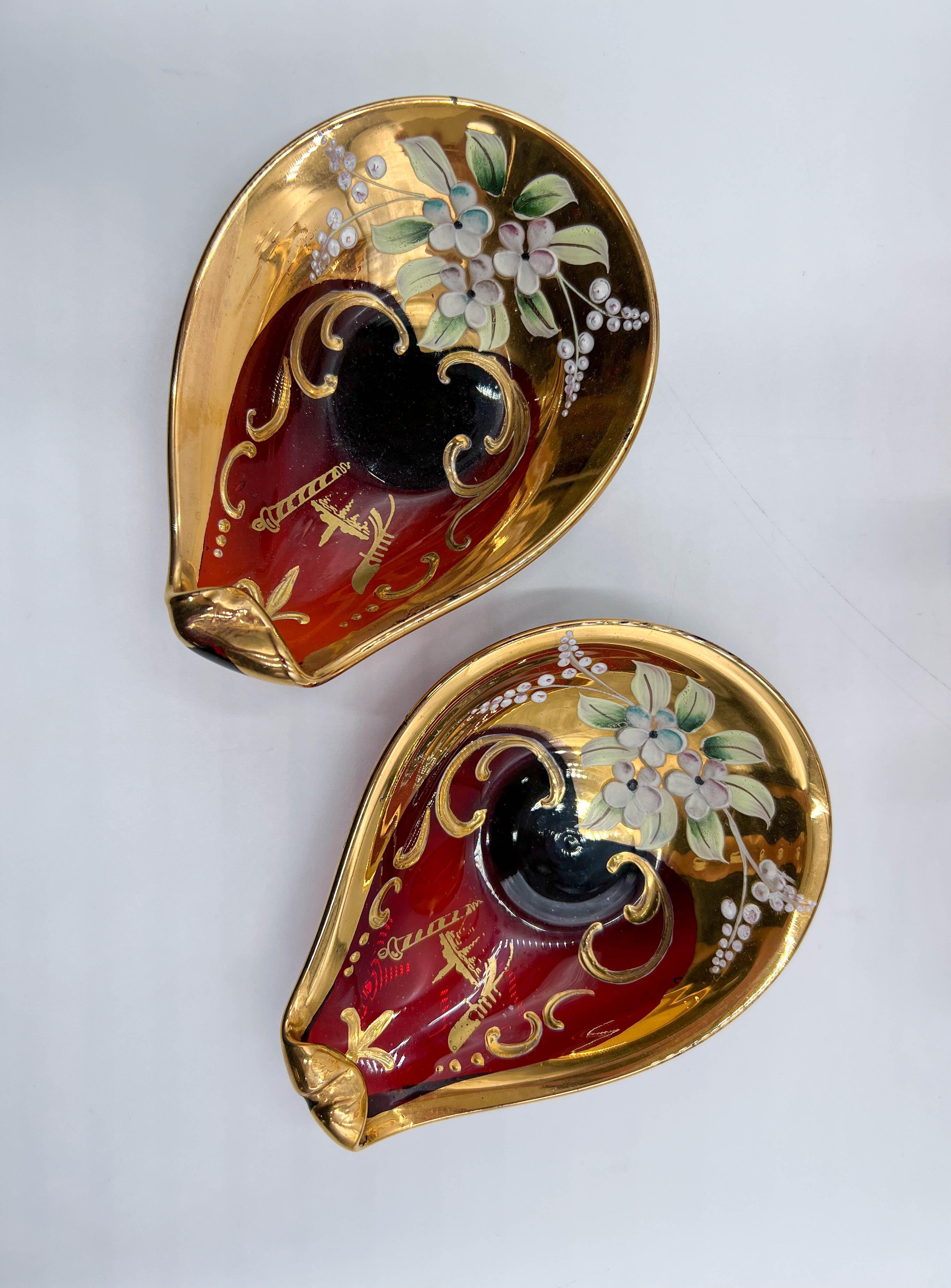 Vieux gobelets et pichet en verre de Murano vénitien rouge rubis Tre Fuochi, 8 pièces Bon état - En vente à Palm Beach Gardens, FL
