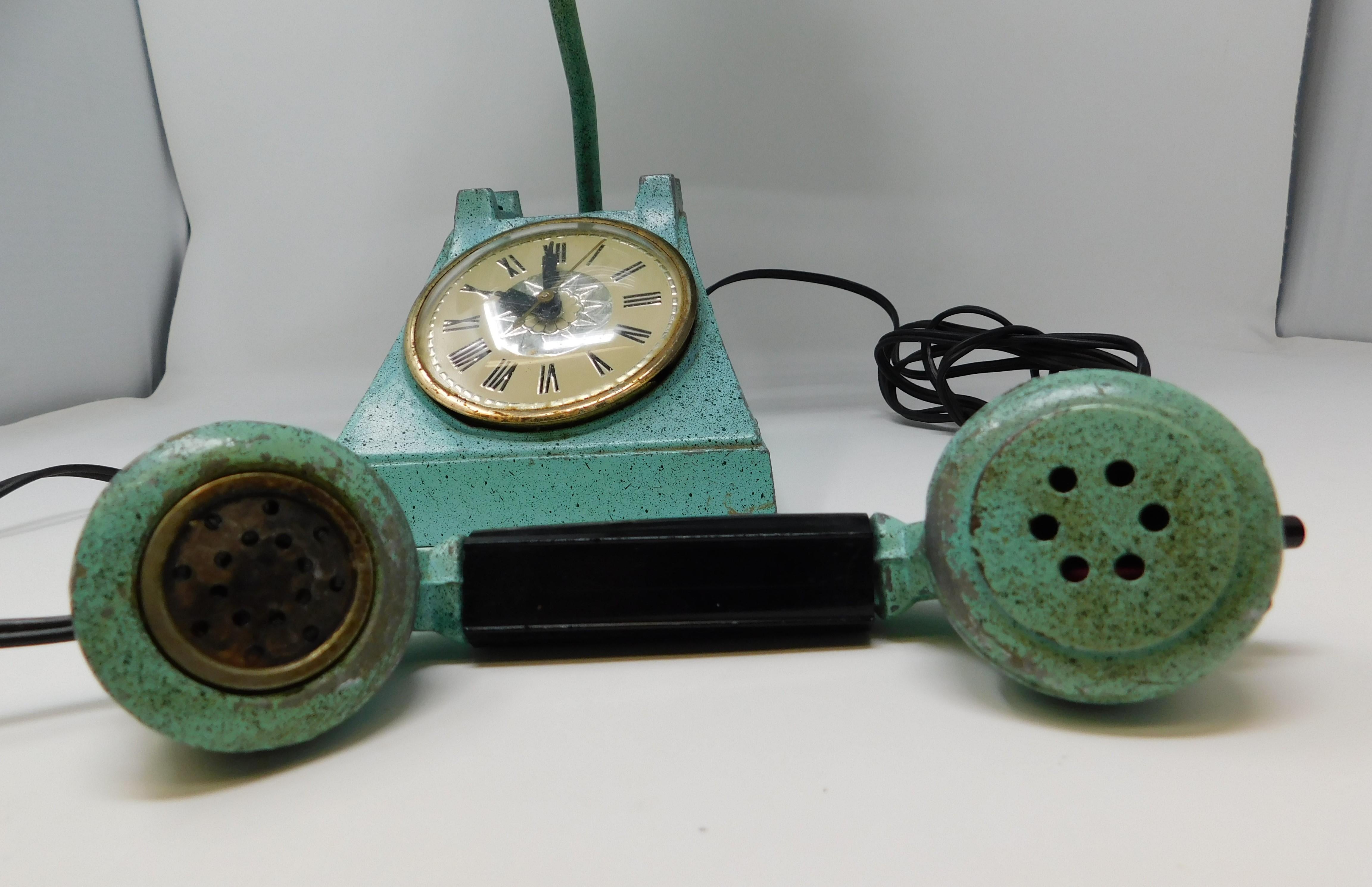 20th Century Vintage Trea Boye Kitsch Lighter Telephone Clock Teal Lamp Venetian Blind Shade