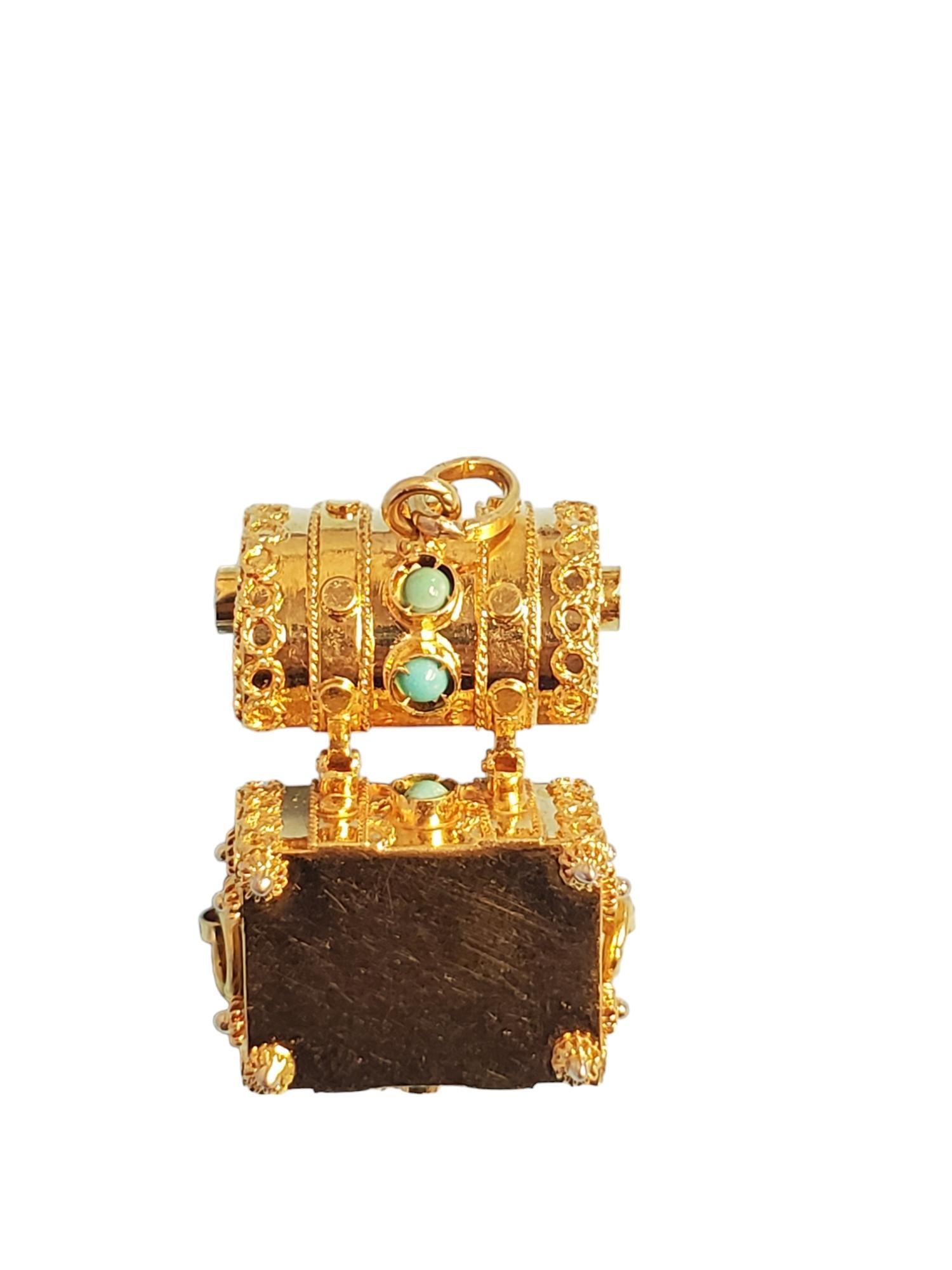 Round Cut Vintage Treasure Chest Charm Pendant 18k Yellow Gold Turquoise Color Stones For Sale
