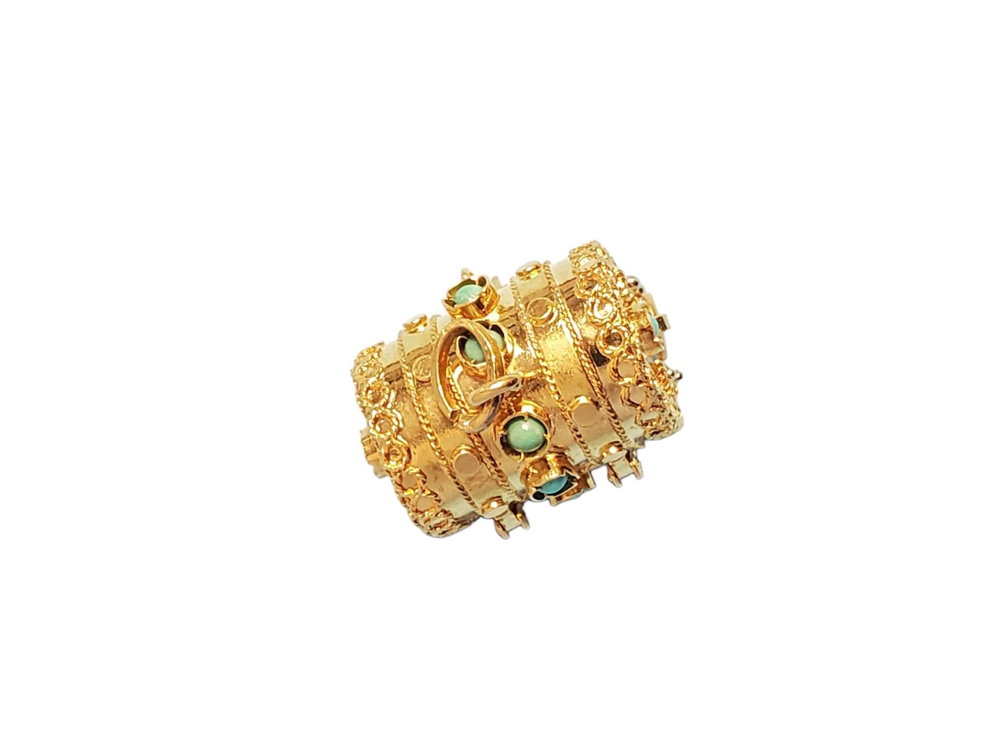 Women's Vintage Treasure Chest Charm Pendant 18k Yellow Gold Turquoise Color Stones For Sale