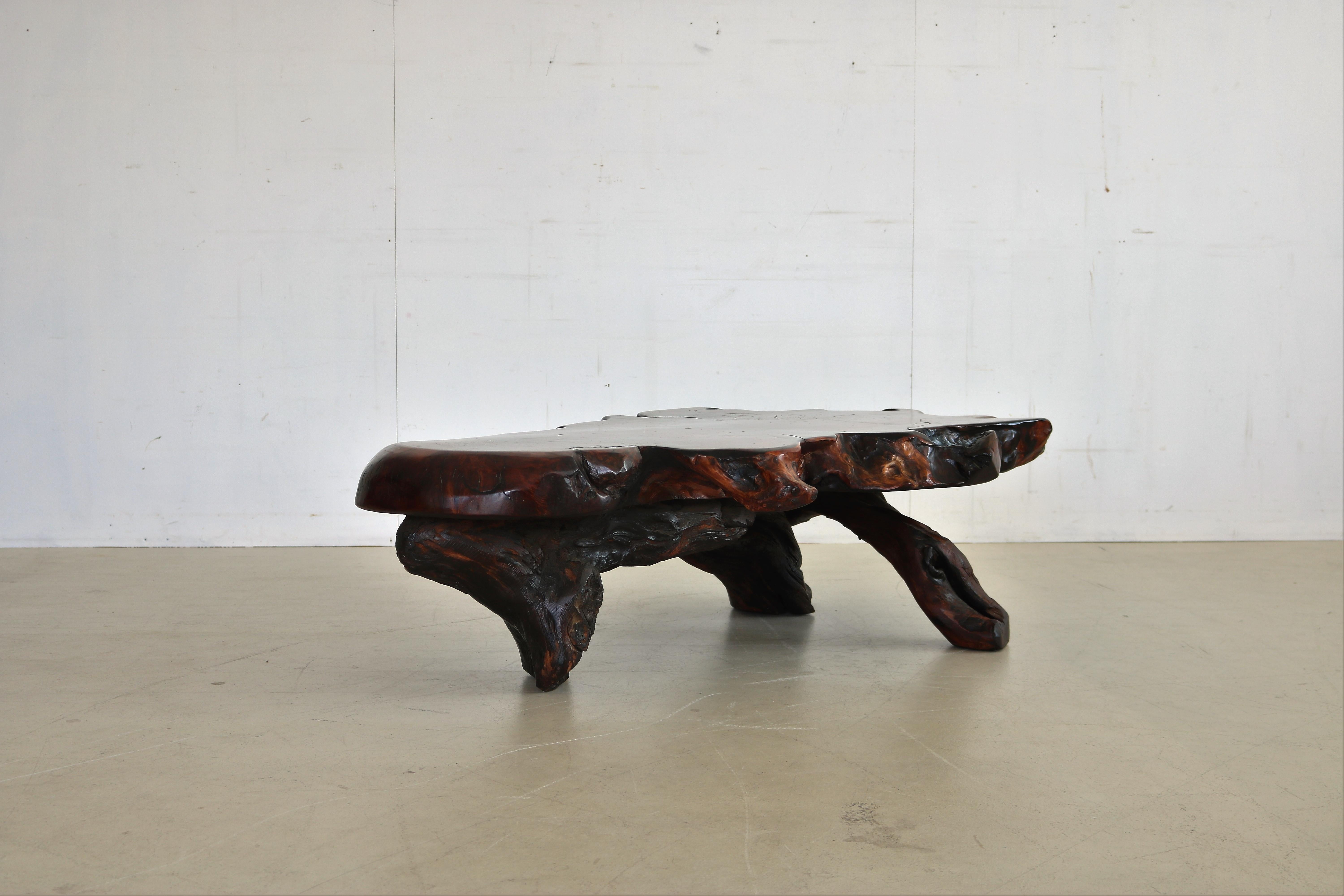 ?Vintage tree trunk coffee table coffee table Danish

Period 1970s
Designs unknown Denmark
Conditions excellent light signs of use
Size 38 x 132 x 78 (hxwxd)

Details wood
Article number 1673