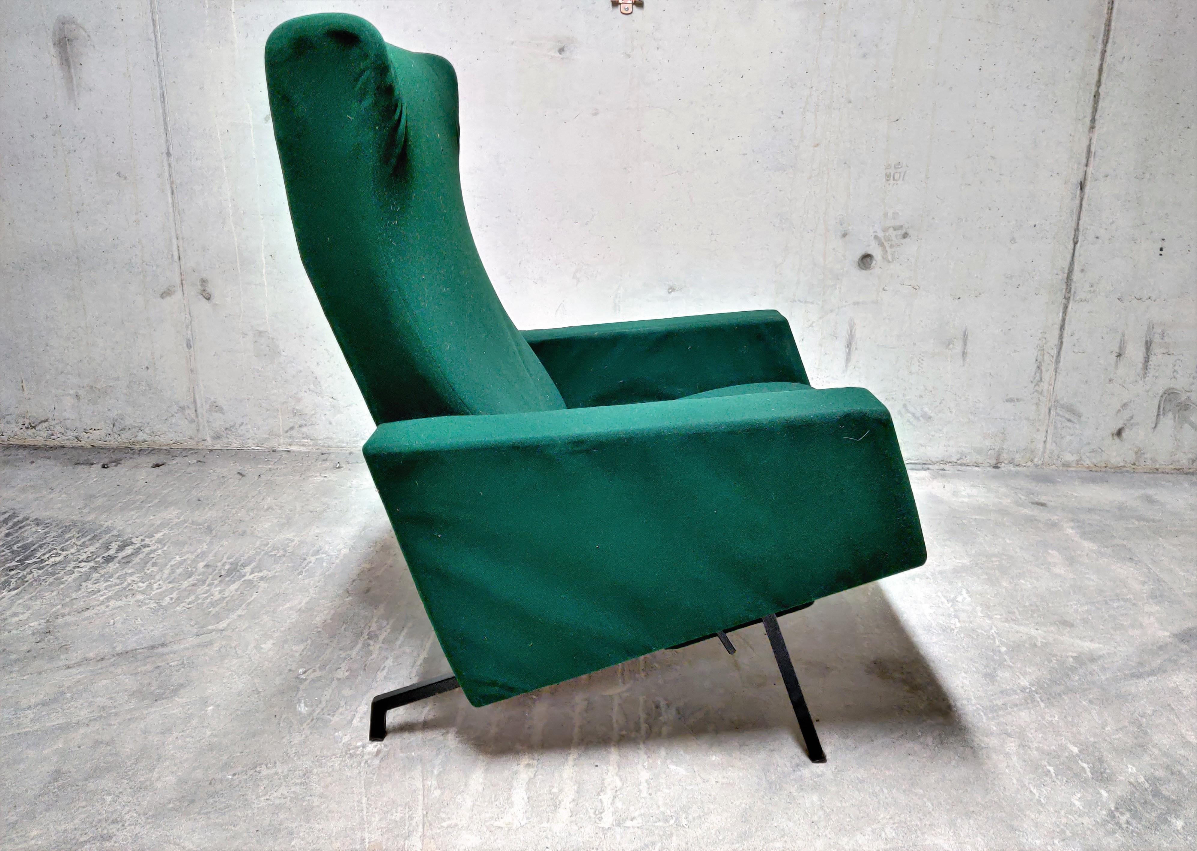 Milieu du XXe siècle Chaise Vintage Trelax de Pierre Guariche pour Meurop:: 1950s en vente