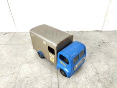 Vintage tri-ang tin toy car, 1950er Jahre