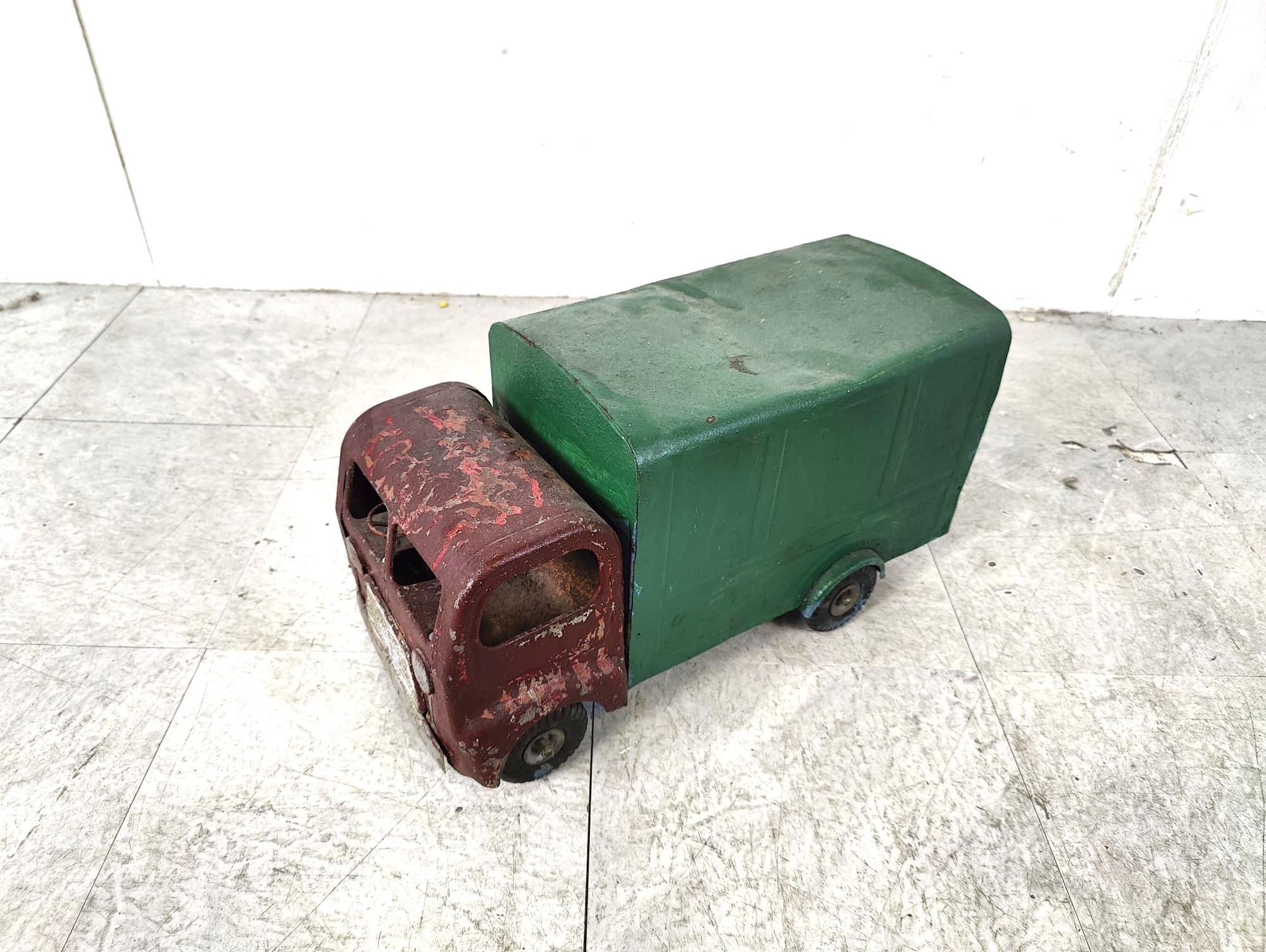 Metal Vintage tri-ang tin toy car, 1950s For Sale