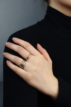 Vintage Tri-Color 18K Gold & Platinum Diamond Ring