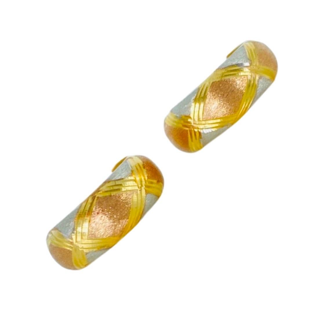 Vintage Tri-Color Gold Hoop Earrings 14k Gold For Sale 1