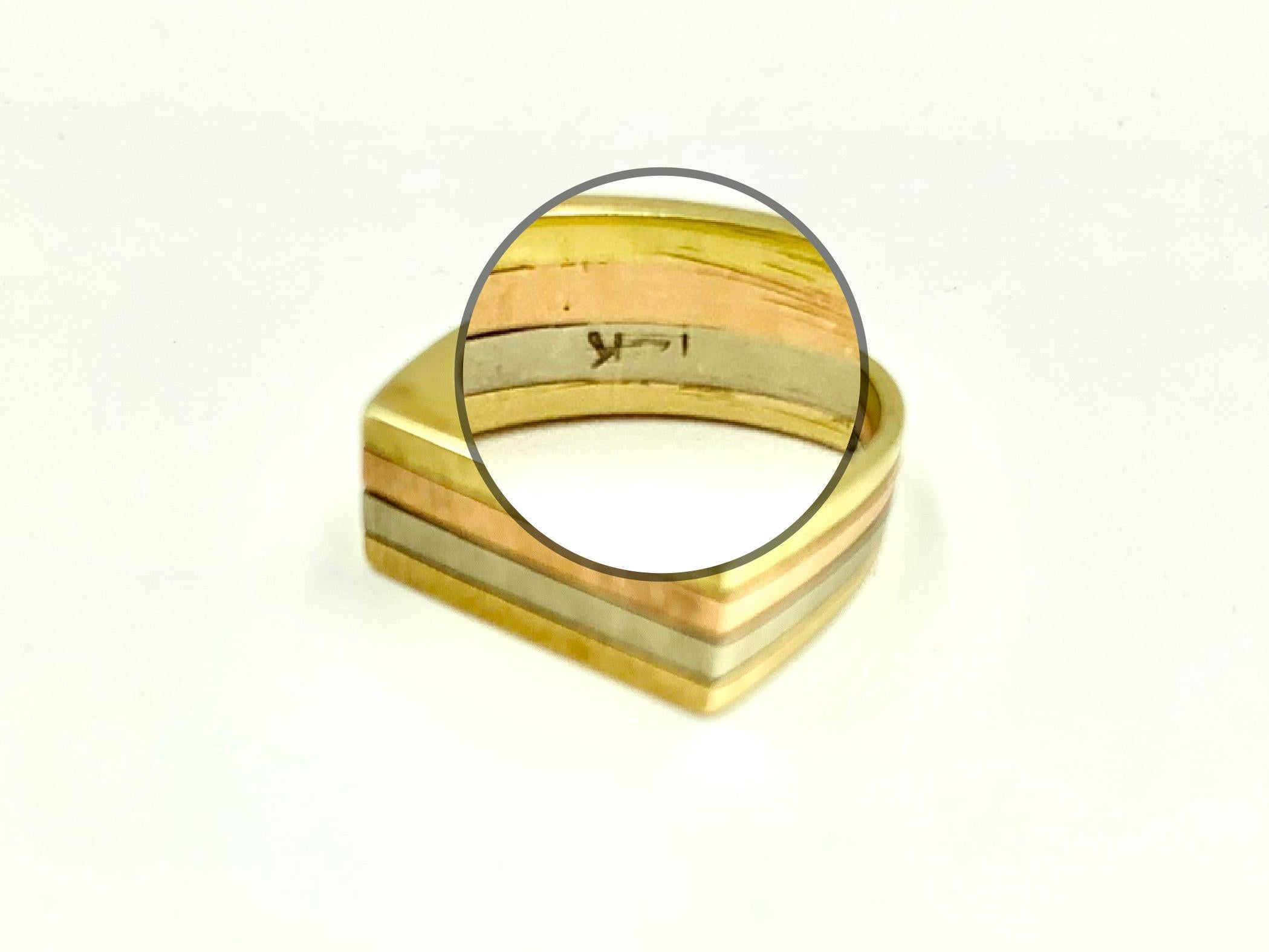 Estate Tri-Color Rose, White and Yellow 14K Gold Tiered Signet Ring For Sale 2