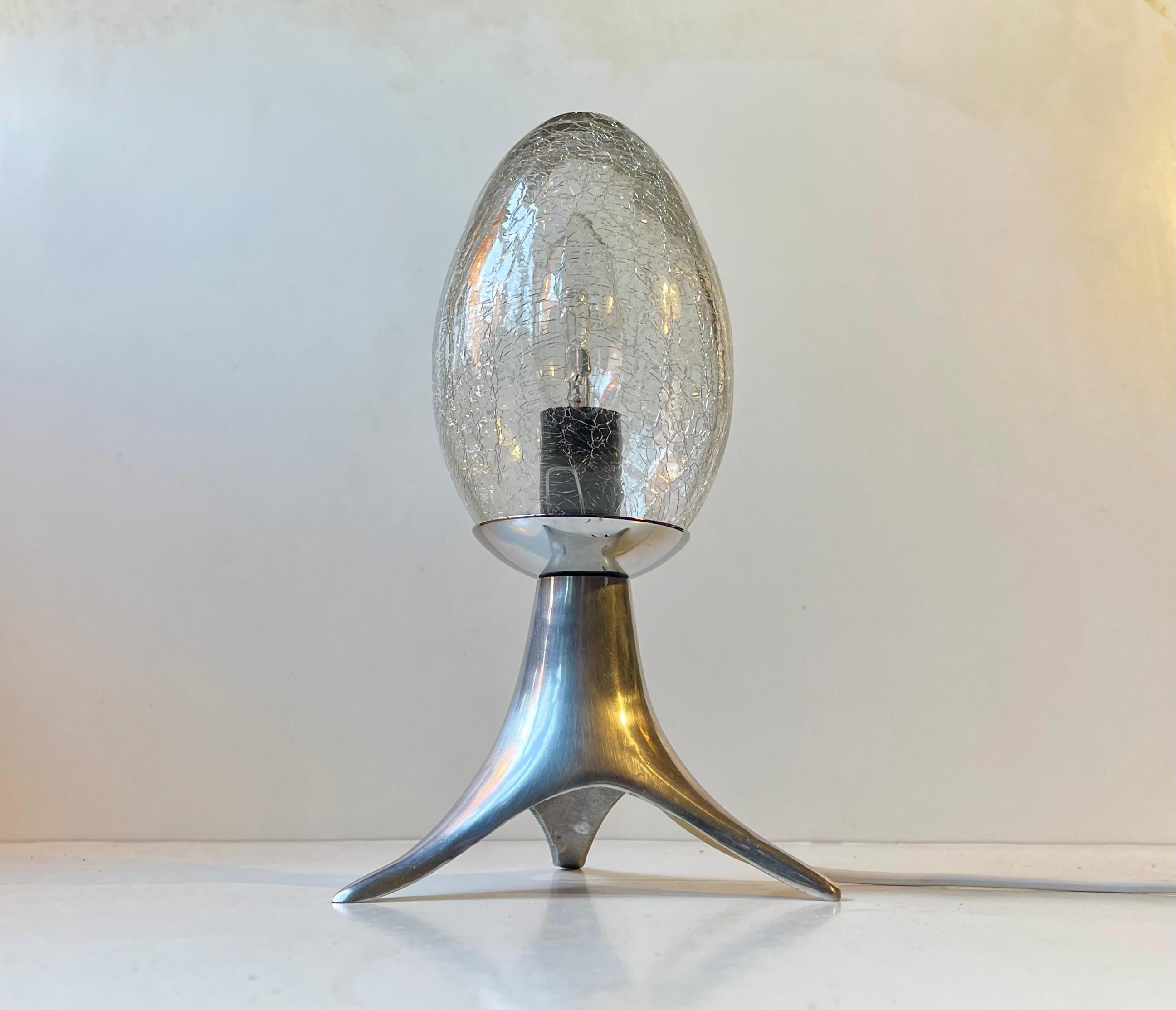 Vintage Tri-stand Table Lamp with Craquelé Glass Egg Shade For Sale 1