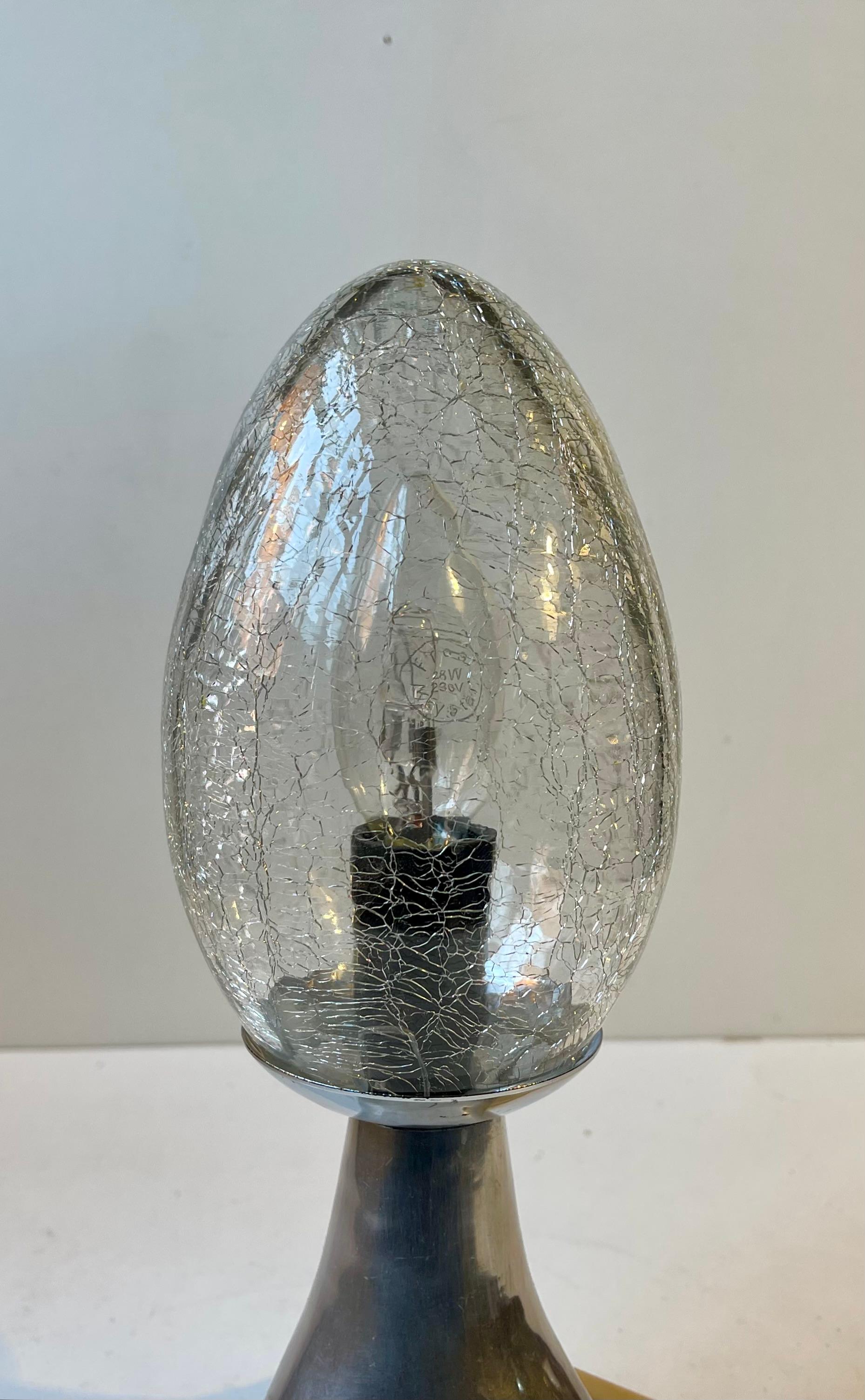 Vintage Tri-stand Table Lamp with Craquelé Glass Egg Shade For Sale 2