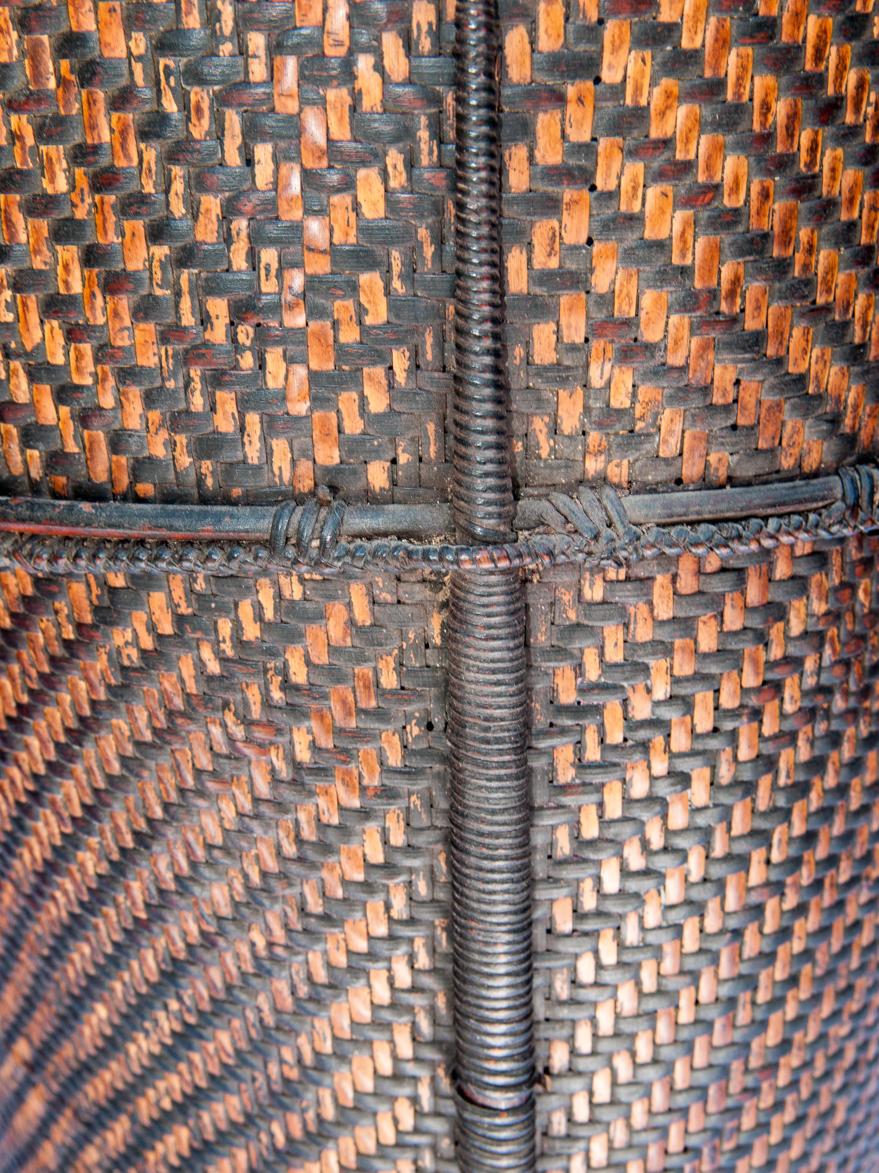 Vintage Tribal Carrying Basket from Ata Pue, Laos, Mid-20th Century 7