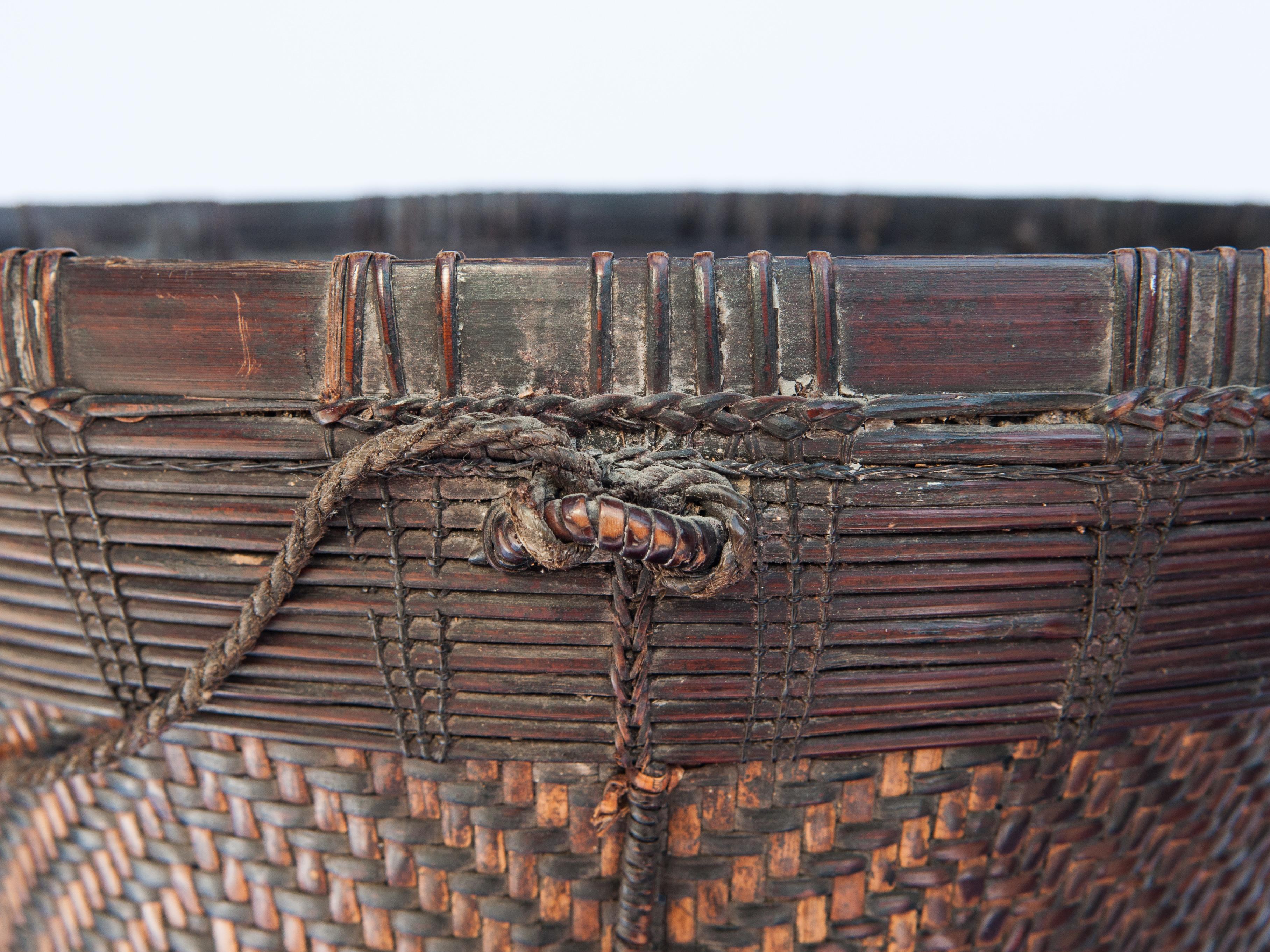 Vintage Tribal Carrying Basket from Ata Pue, Laos, Mid-20th Century 8