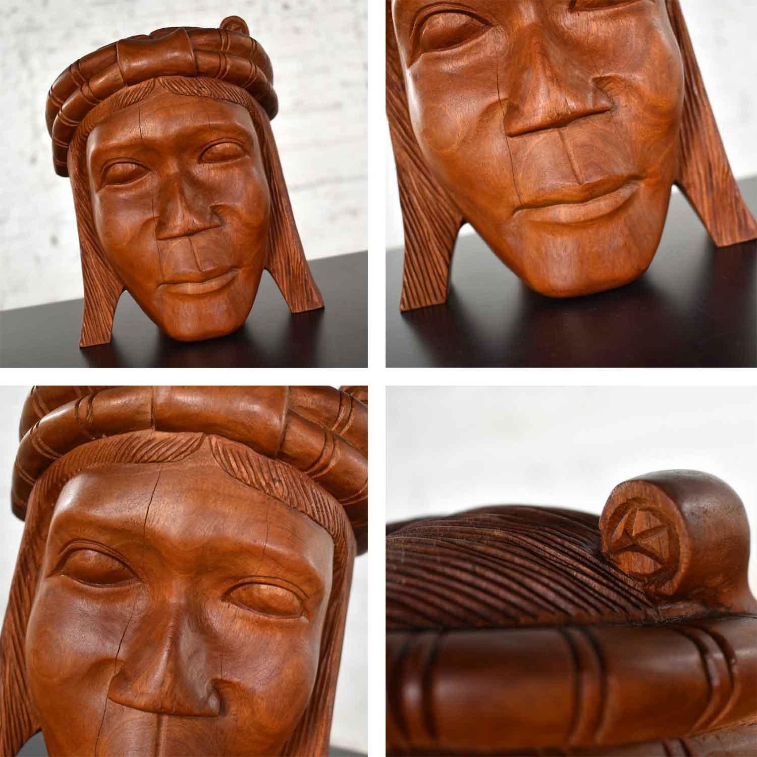 Vintage Tribal Bois Sculpté Figural Bookends Têtes seulement en vente 7