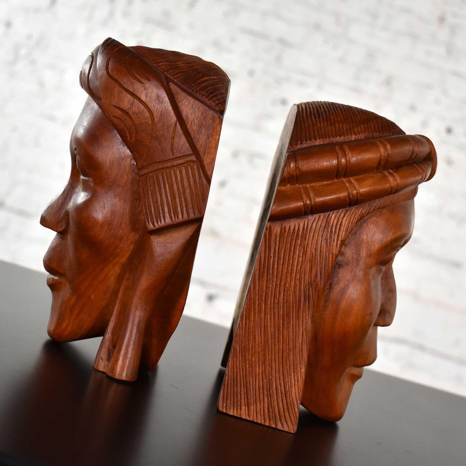 20th Century Vintage Tribal Carved Wood Figural Bookends Heads Only For Sale