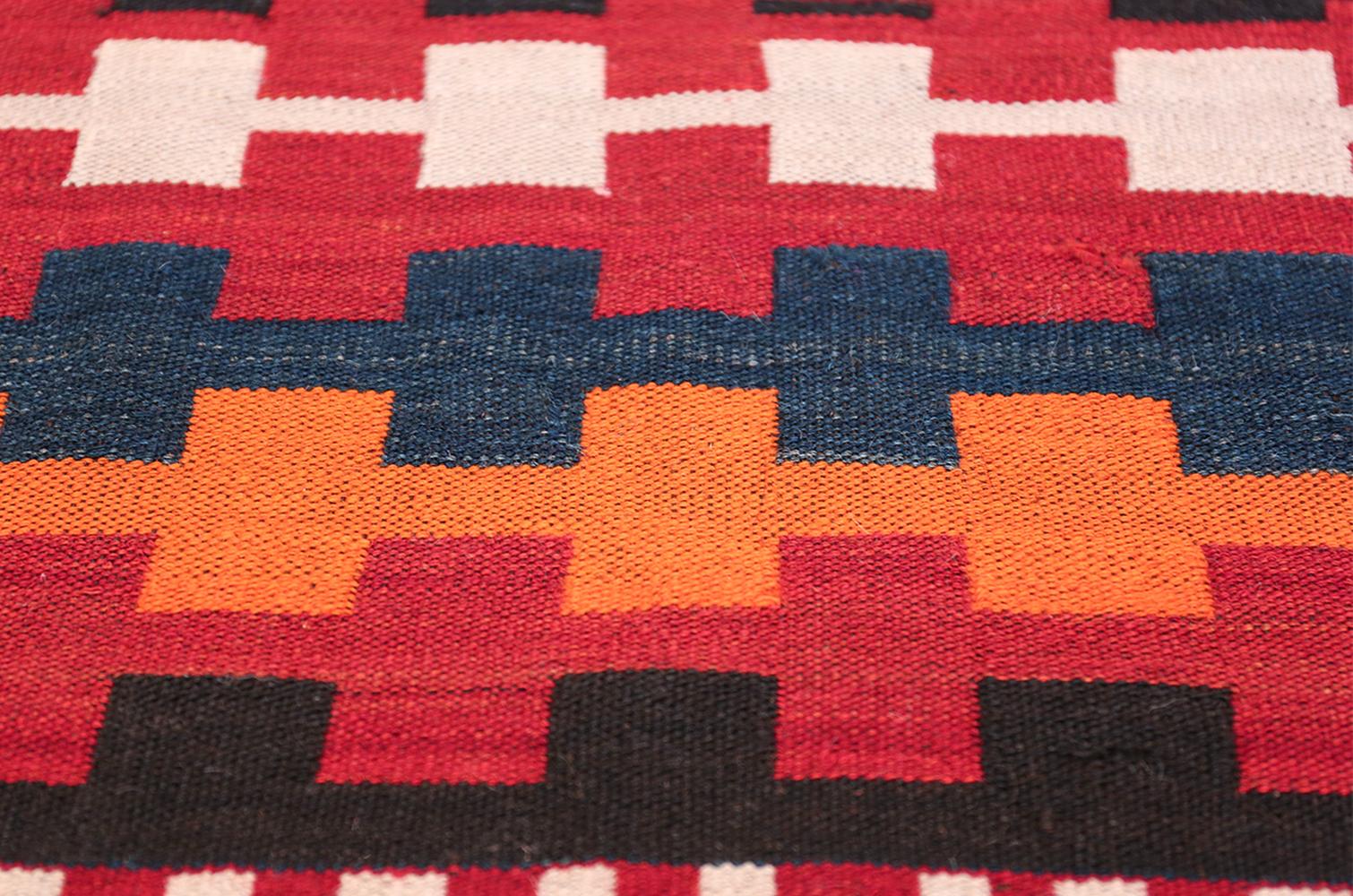 Vintage Tribal Caucasian Kilim Rug. Size: 5 ft 6 in x 9 ft (1.68 m x 2.74 m) In Excellent Condition In New York, NY