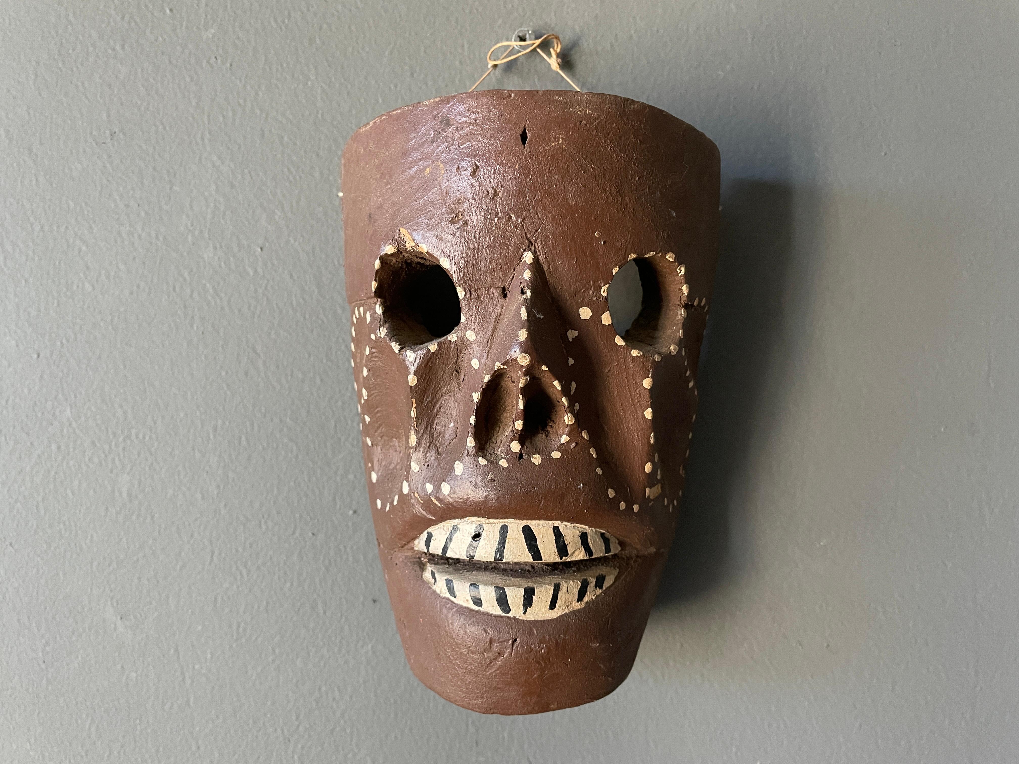 Vintage hand carved skeleton mask. Unique style, very detailed. A wonderful accent piece to any room.