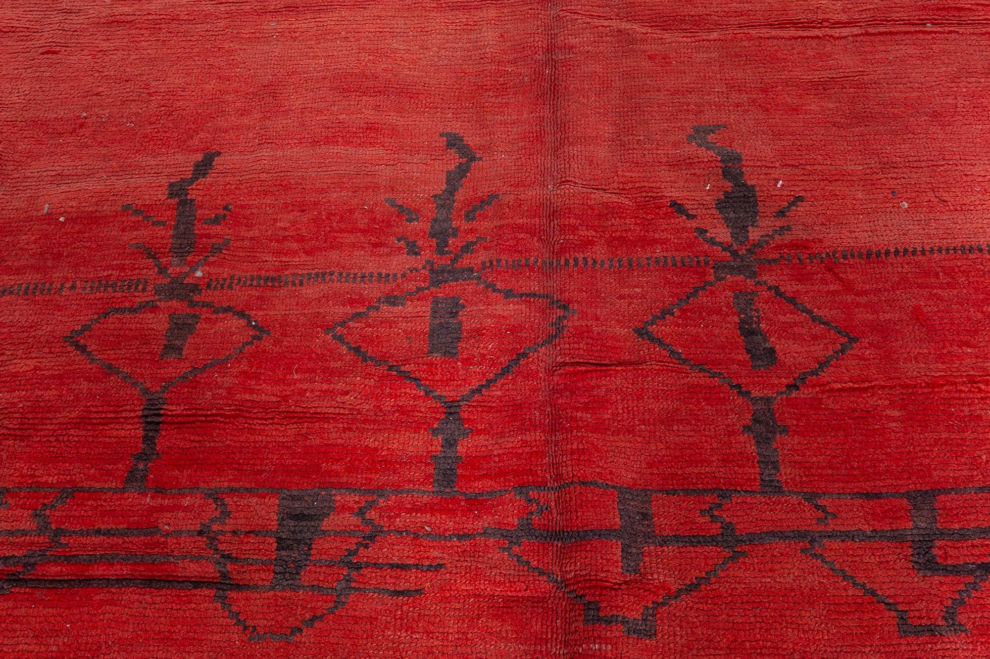 Vintage Tribal Moroccan Handmade Wool Rug In Good Condition For Sale In New York, NY