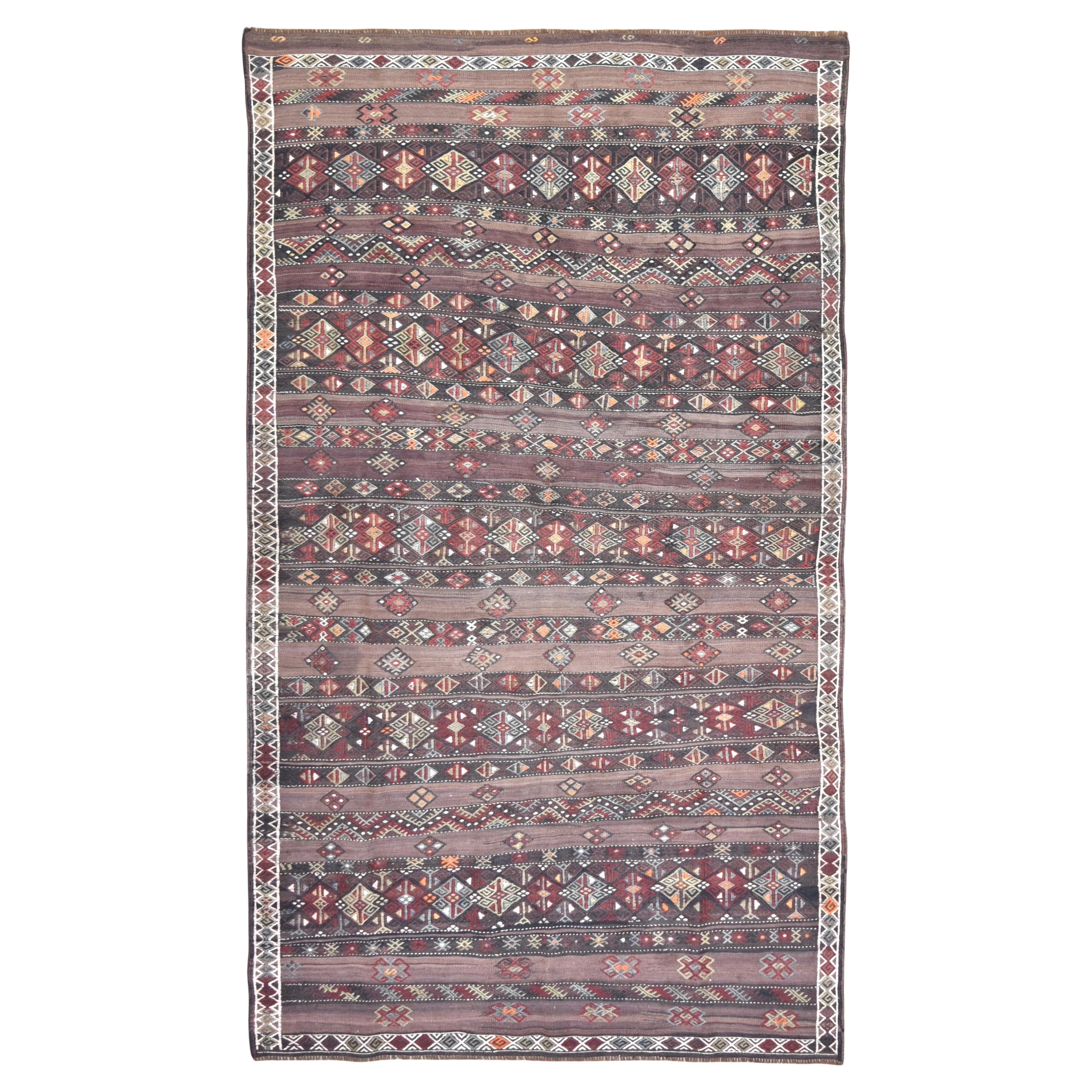 Tappeto vintage con motivi tribali in terra e prugna tessuto a mano 6'8''x11'1''