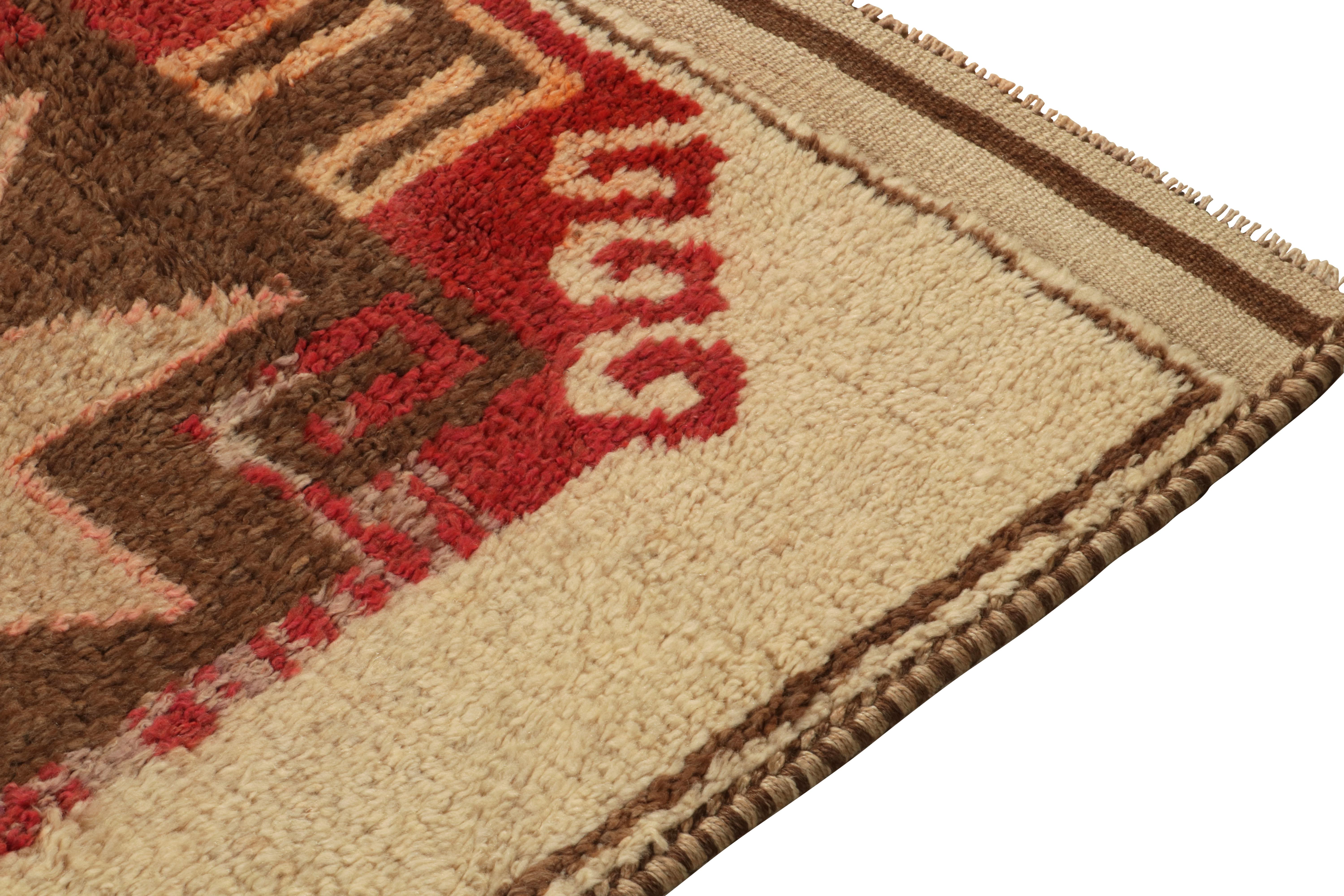 Vintage Tribal Runner in Beige-Brown, Red Medallion Patterns by Rug & Kilim In Good Condition For Sale In Long Island City, NY