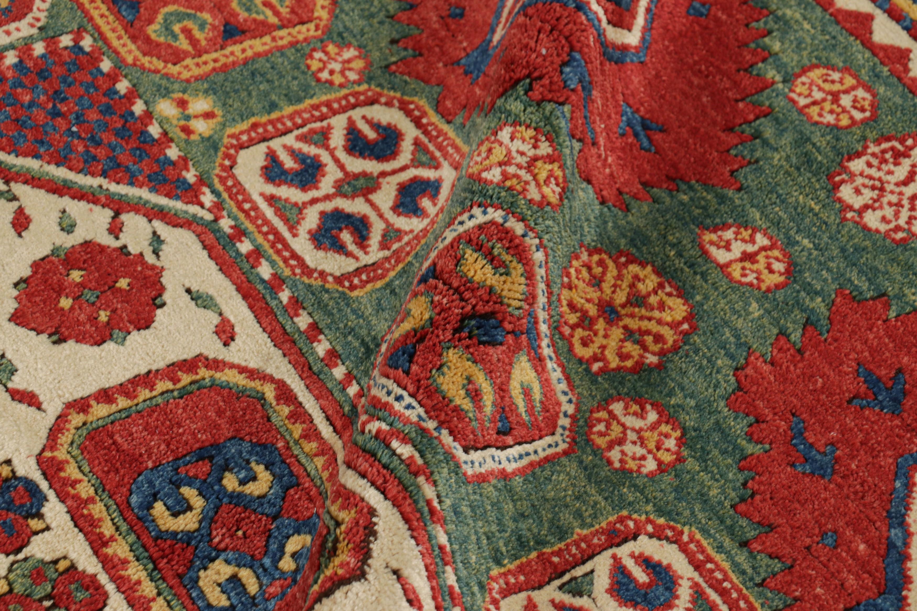 Vintage Stammeskunst-Läufer in Grün mit bunten Medaillons  Rug & Kilim (Wolle) im Angebot