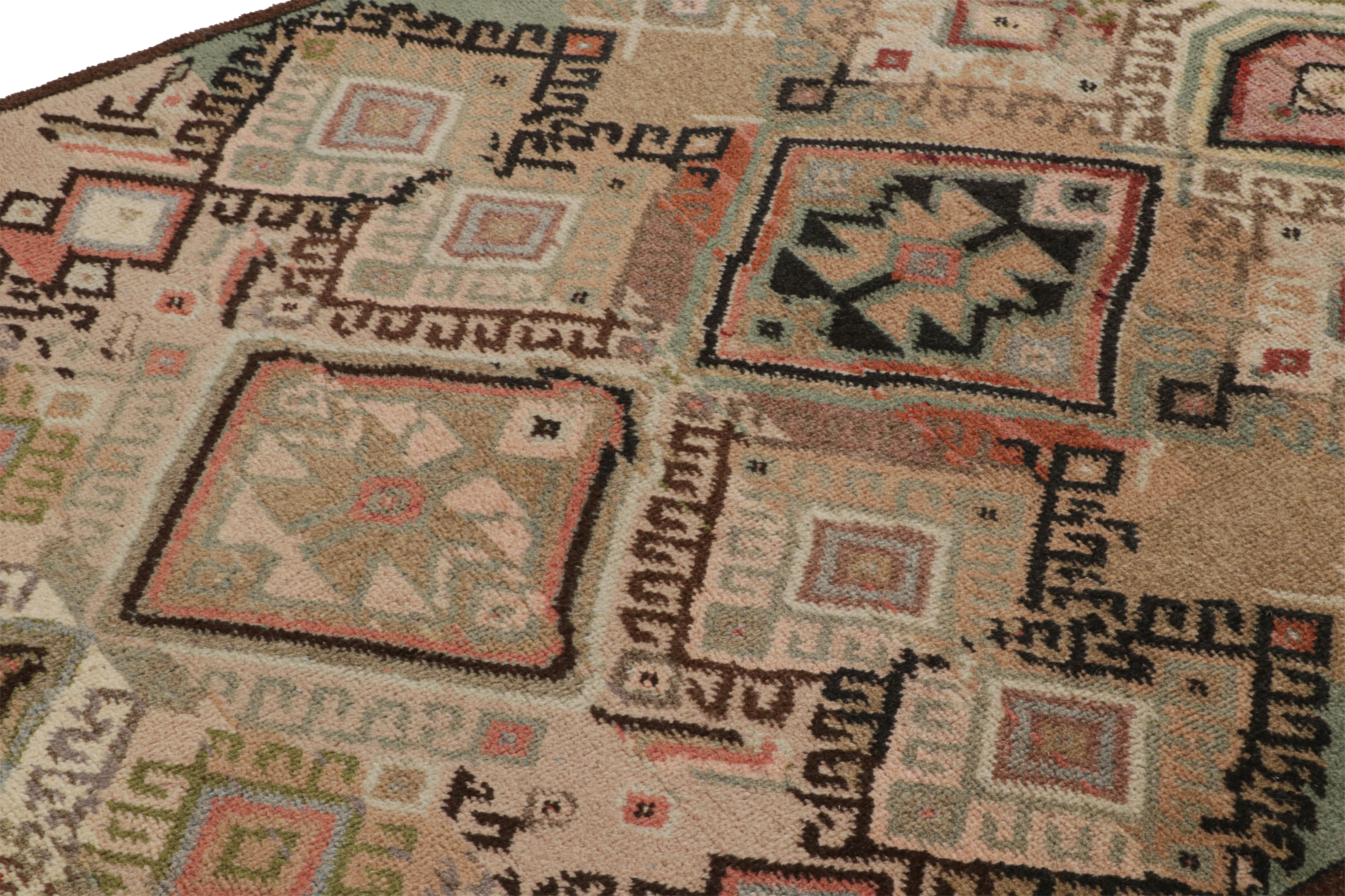 Vintage Tribal Runner Rug In Beige, with Geometric Pattern, from Rug & Kilim In Good Condition For Sale In Long Island City, NY