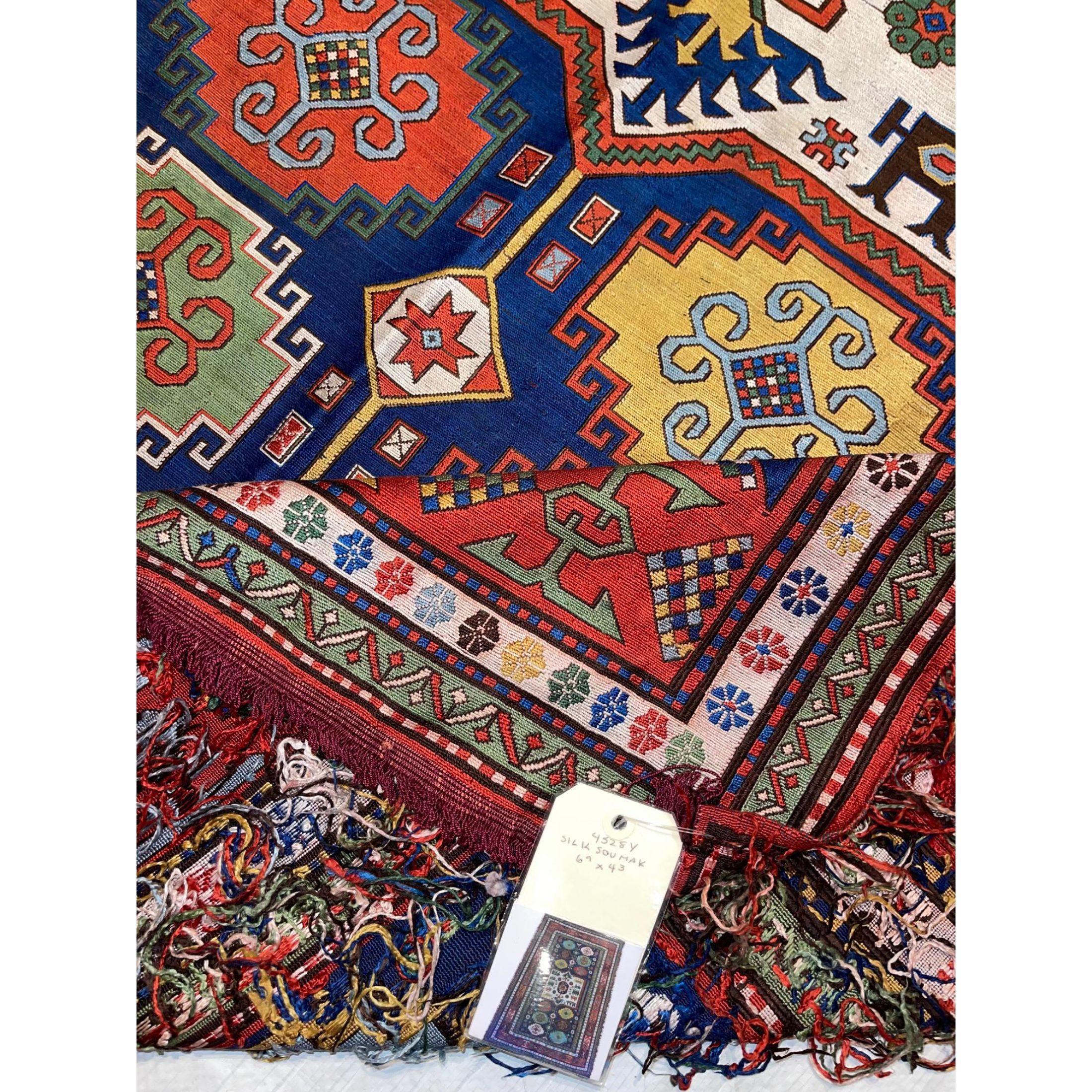 Vintage Tribal Silk Soumak - 6'9'' X 4'3'' In Excellent Condition For Sale In Los Angeles, US