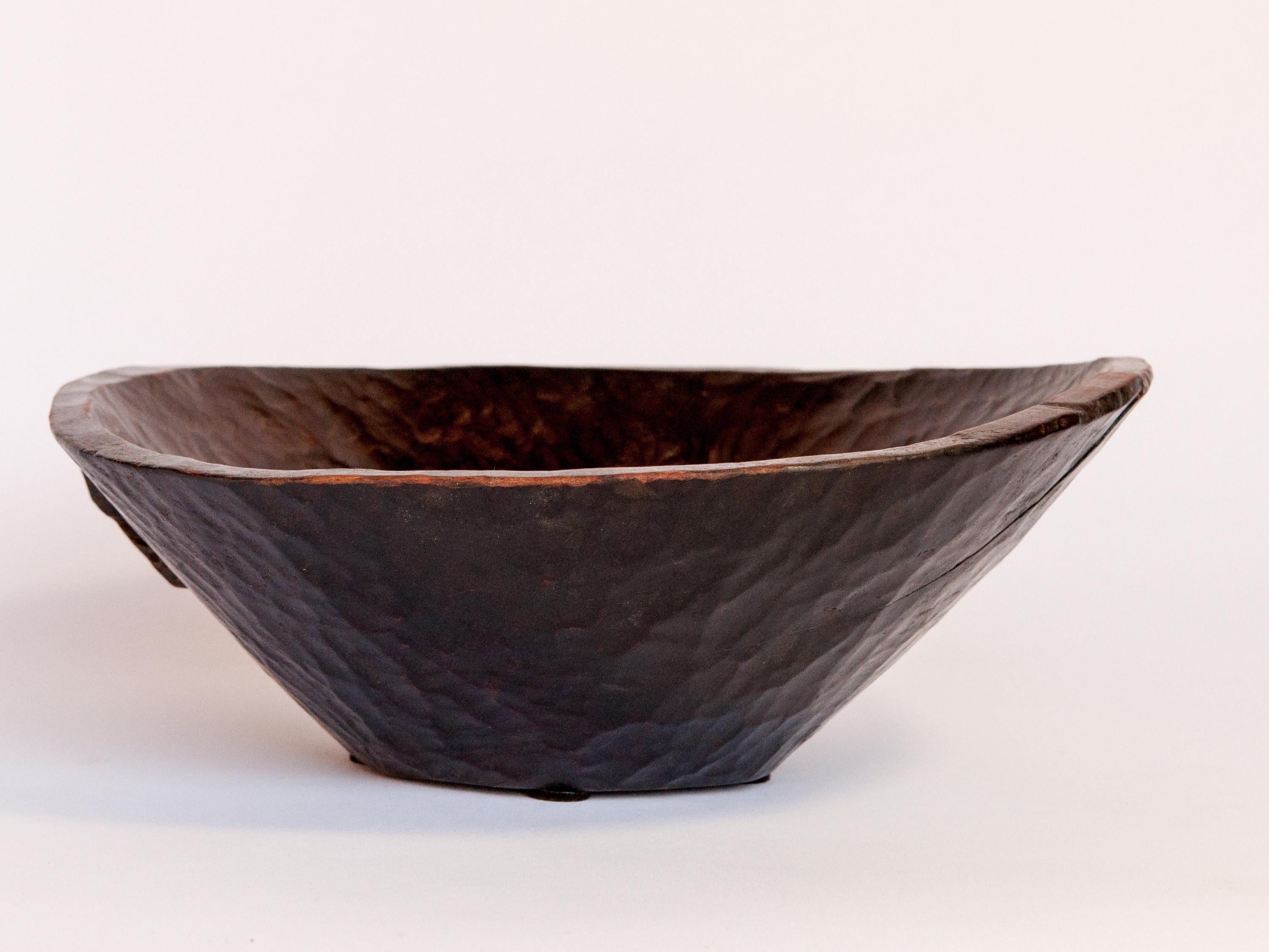 Hand-Carved Vintage Tribal Wooden Bowl from Ethiopia, Mid-20th Century