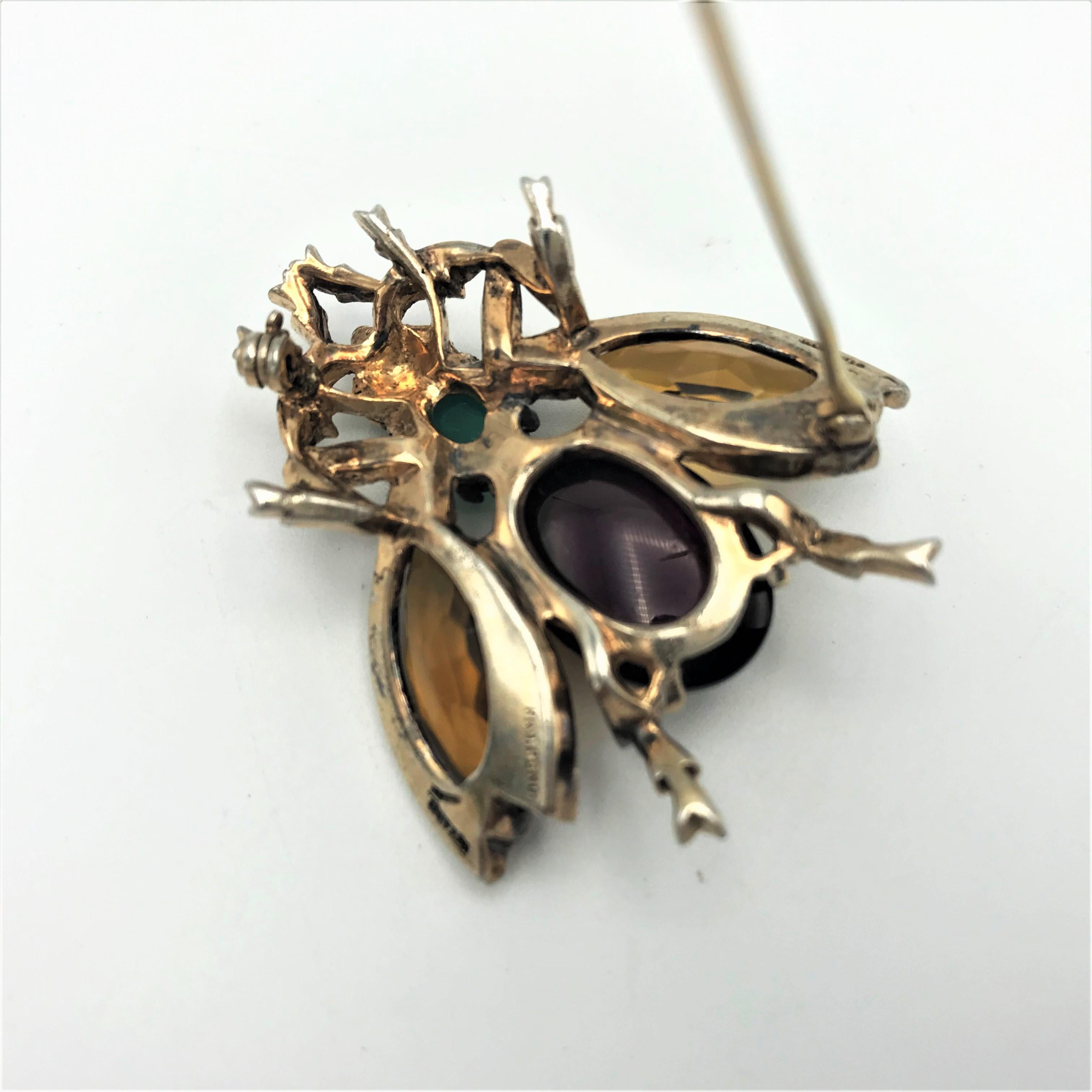 Women's Trifari bee brooch rhinestones Sterling silver gold plated 1940 USA