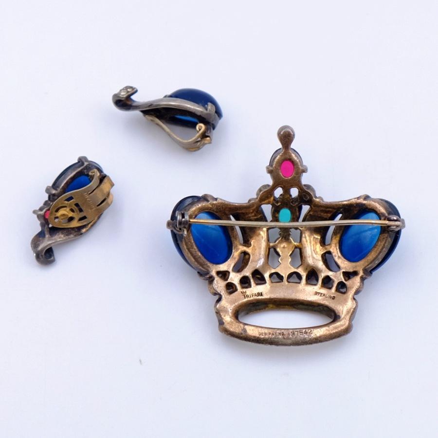 trifari crown brooch