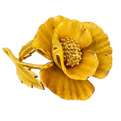 Vintage TRIFARI crown gold huge flower designer runway brooch