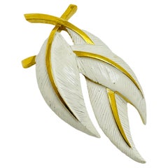 Vintage TRIFARI crown signed gold tone enamel designer brooch