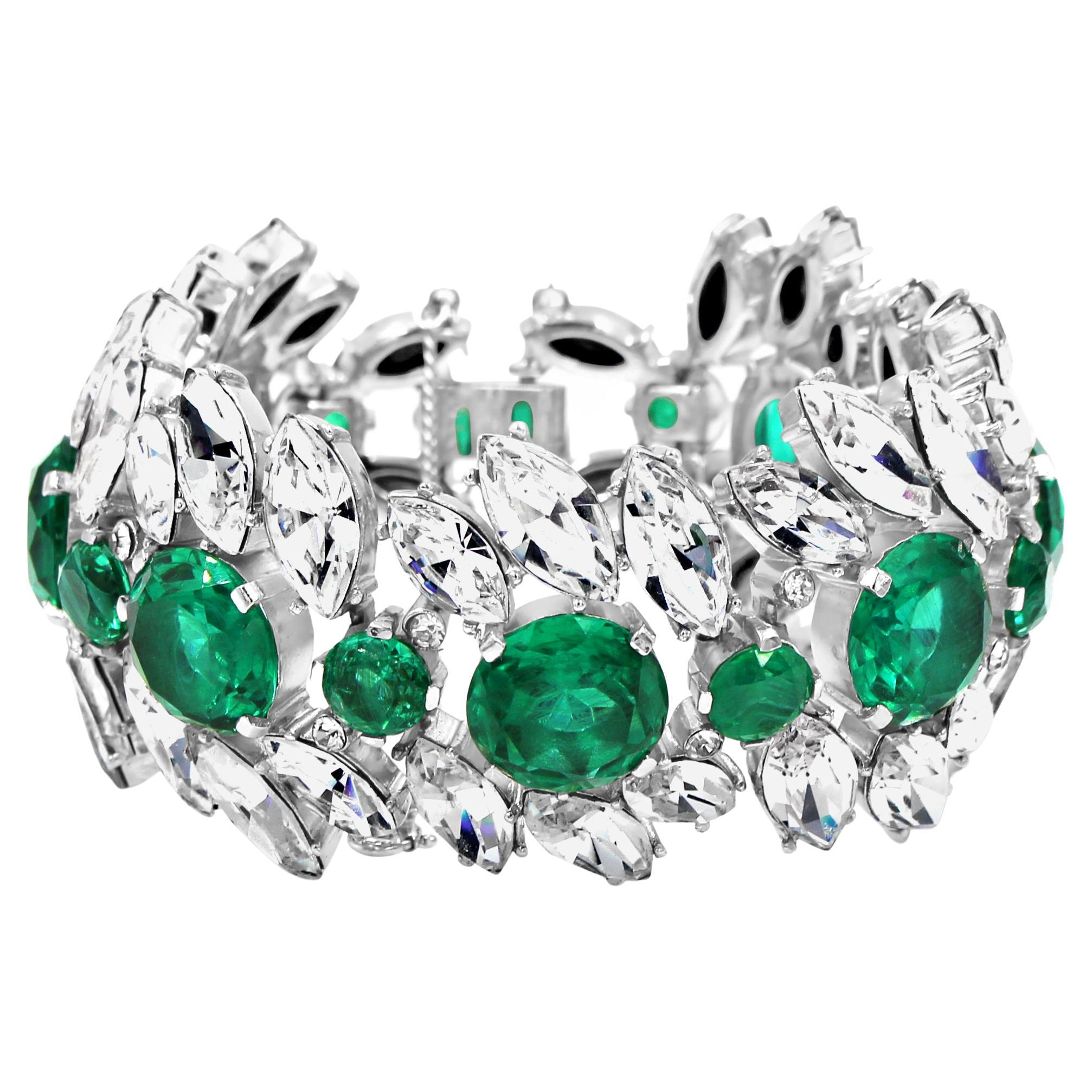 Vintage Trifari Emerald Green and Rhinestone Bracelet. The dates of this bracelet make it between 1955-1969. This looks like a very expensive Art Deco Bracelet.  It is all prong set and wow does it deliver. In great shape.  You need nothing