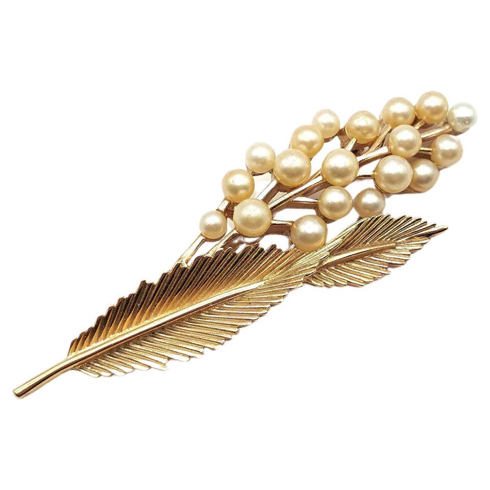 Trifari Jewelry - 241 For Sale at 1stDibs | vintage trifari jewelry ...