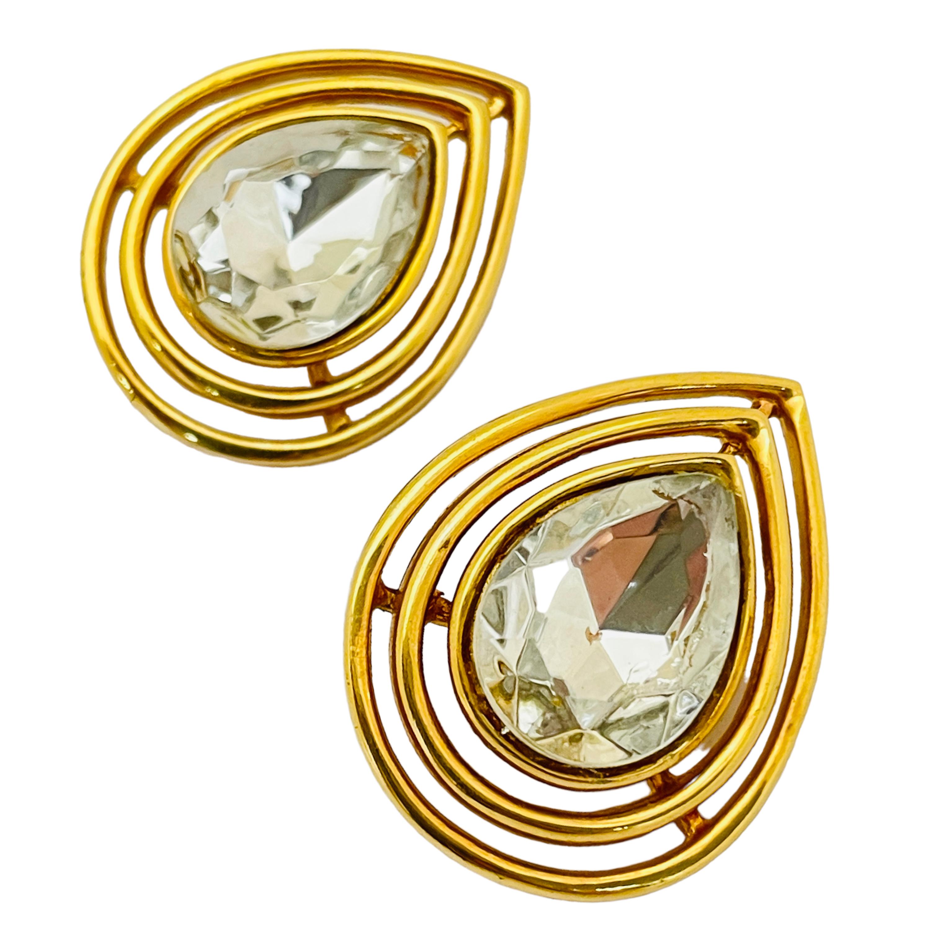 trifari earrings clip on