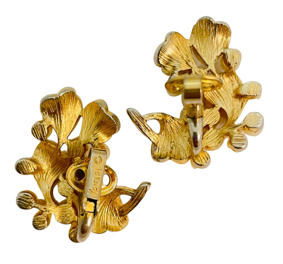 vintage trifari gold earrings