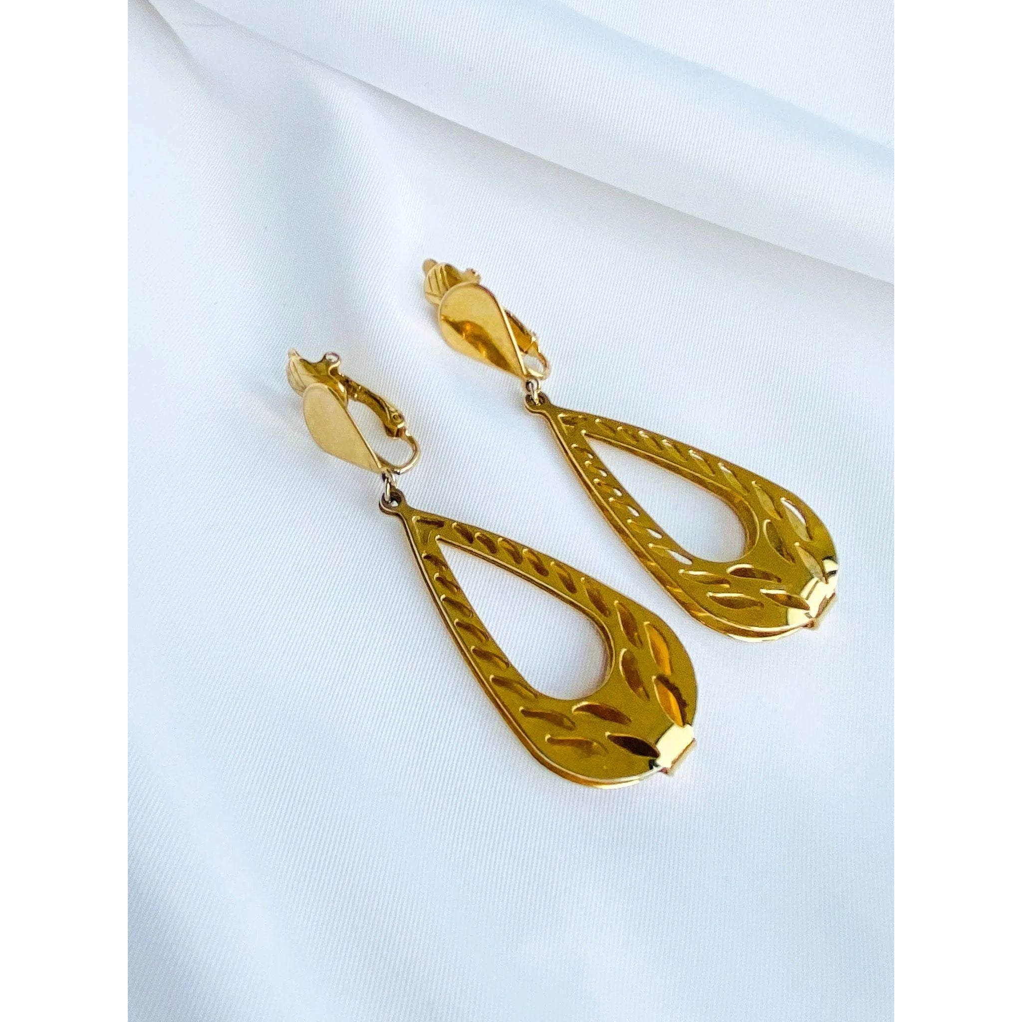 Vintage Trifari Gold Plated Earrings, 1980s For Sale